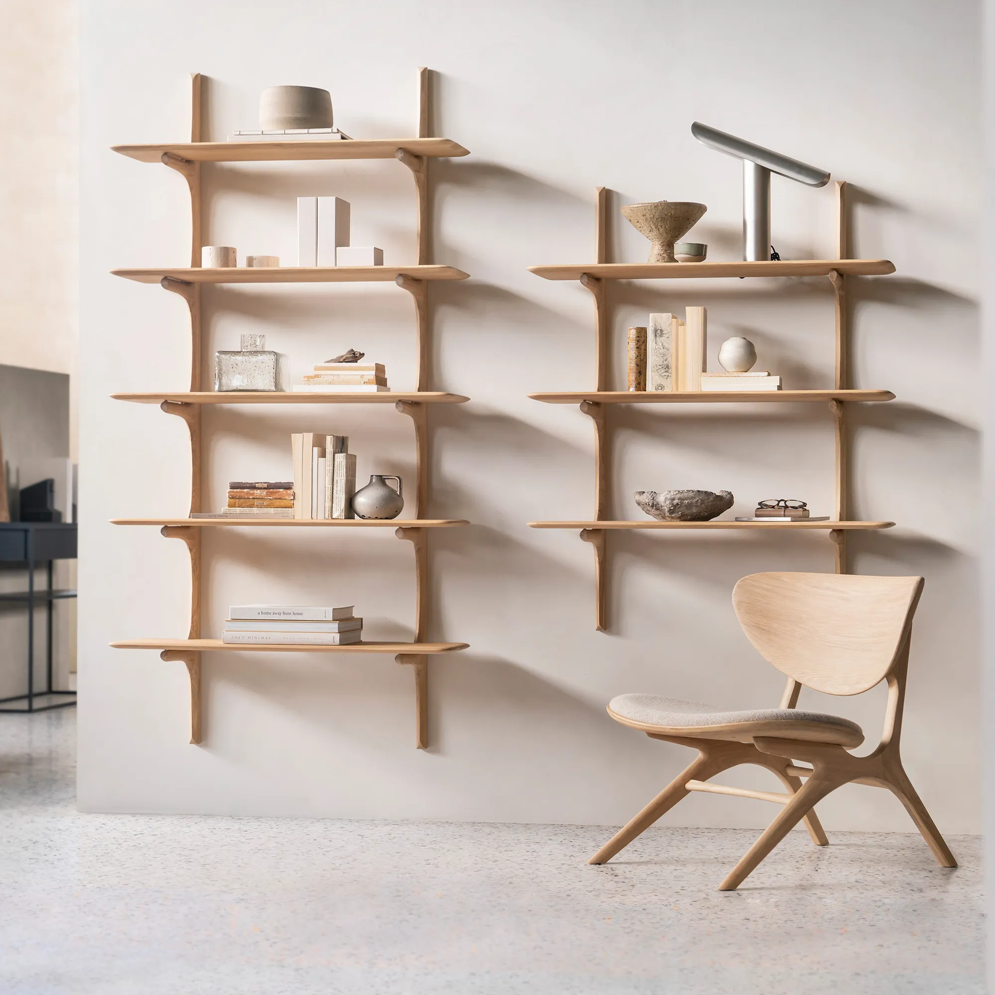 PI Wall Shelf