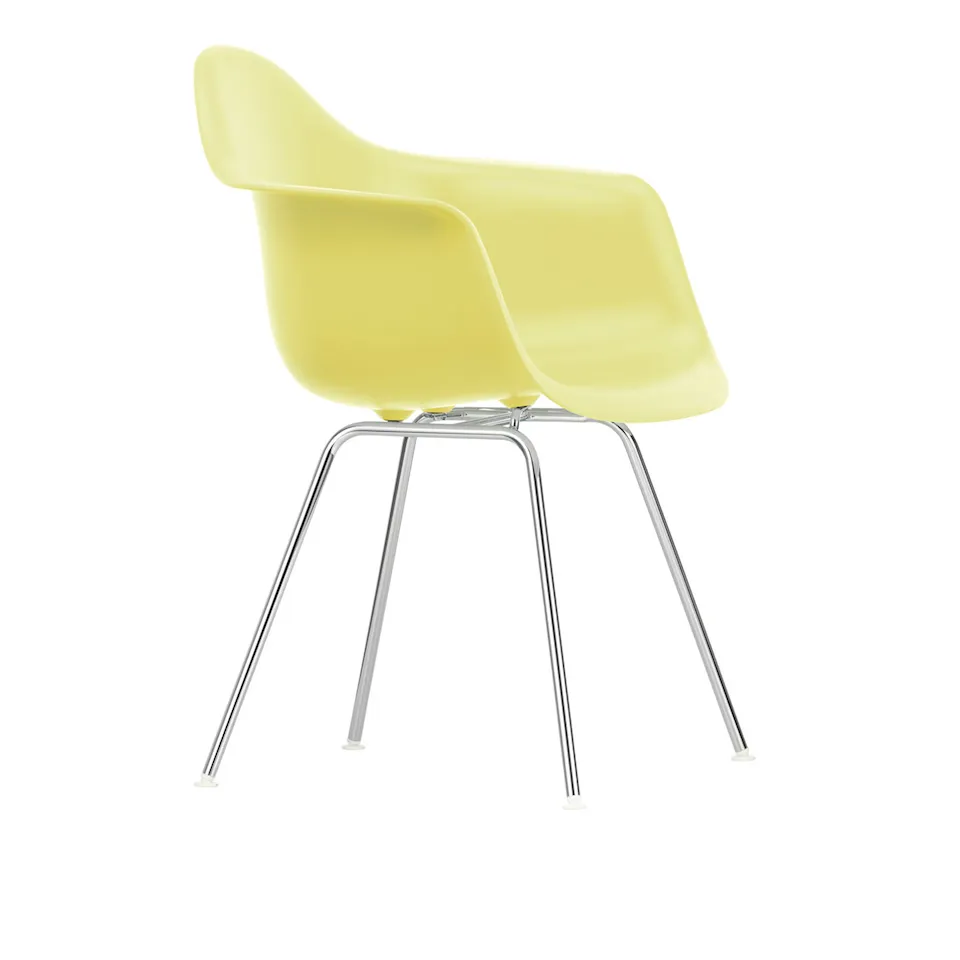 Eames RE Plastic Armchair DAX White