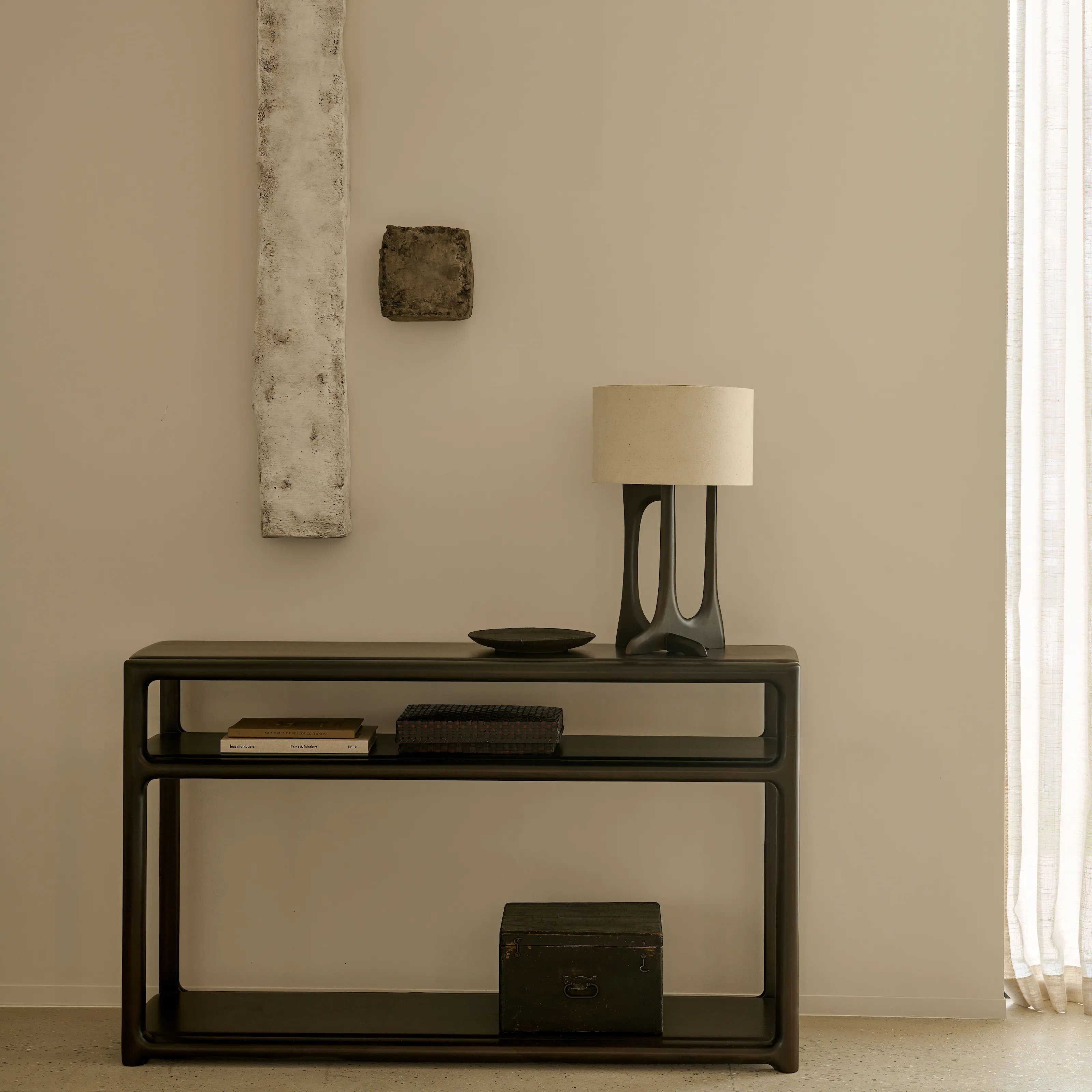 Eda console table - 3