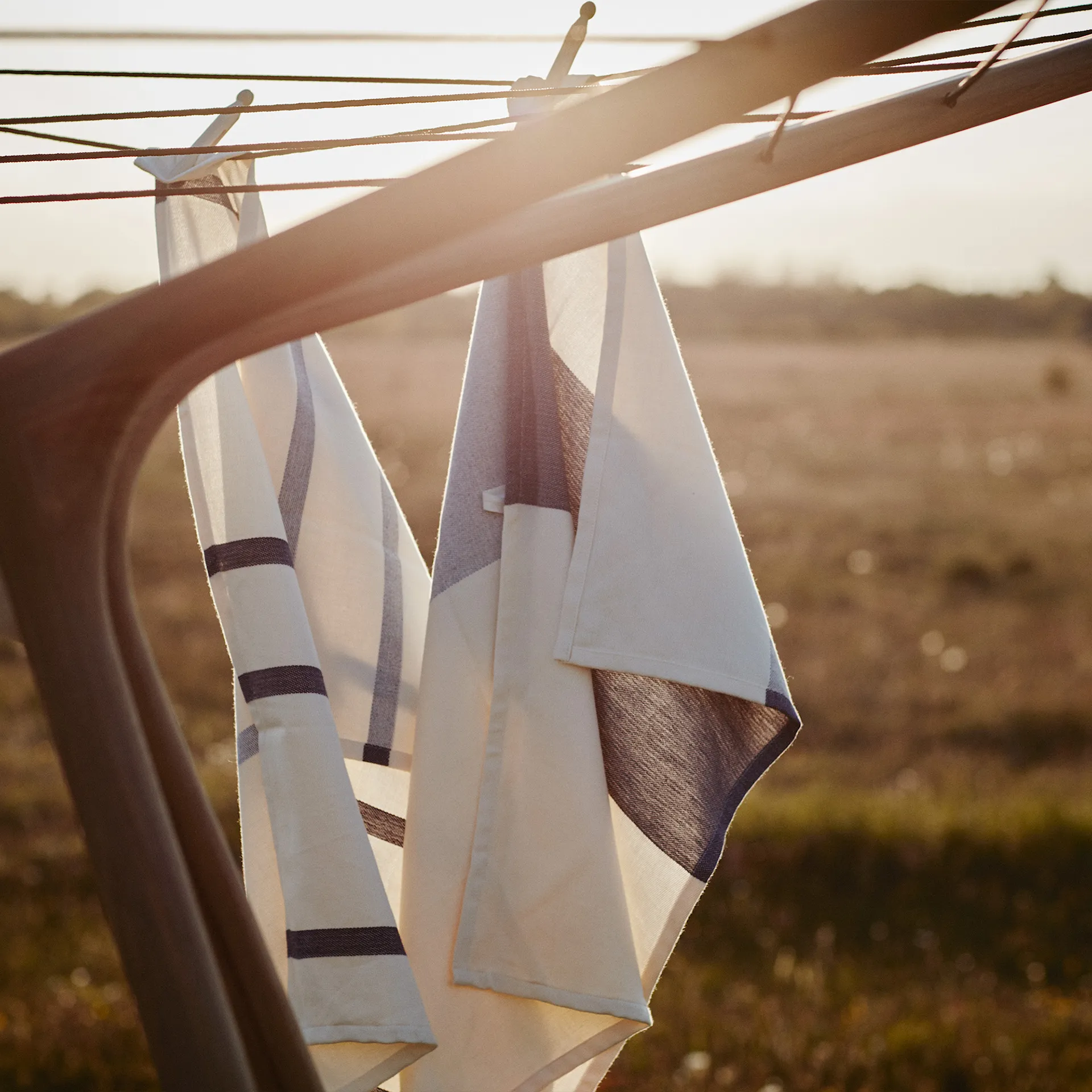 Spider Web Clothes Rack - Fritz Hansen - NO GA