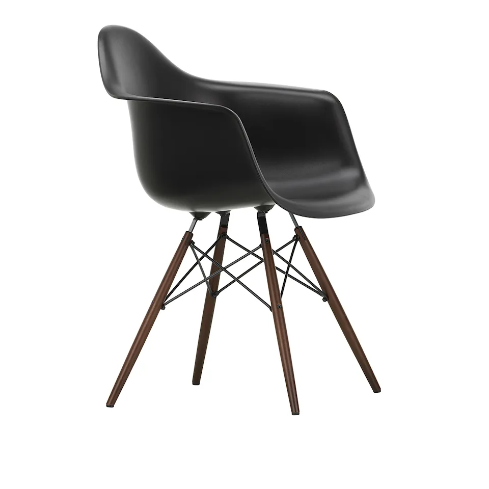 Eames RE Plastic Armchair DAW eetkamerstoel Dark Maple