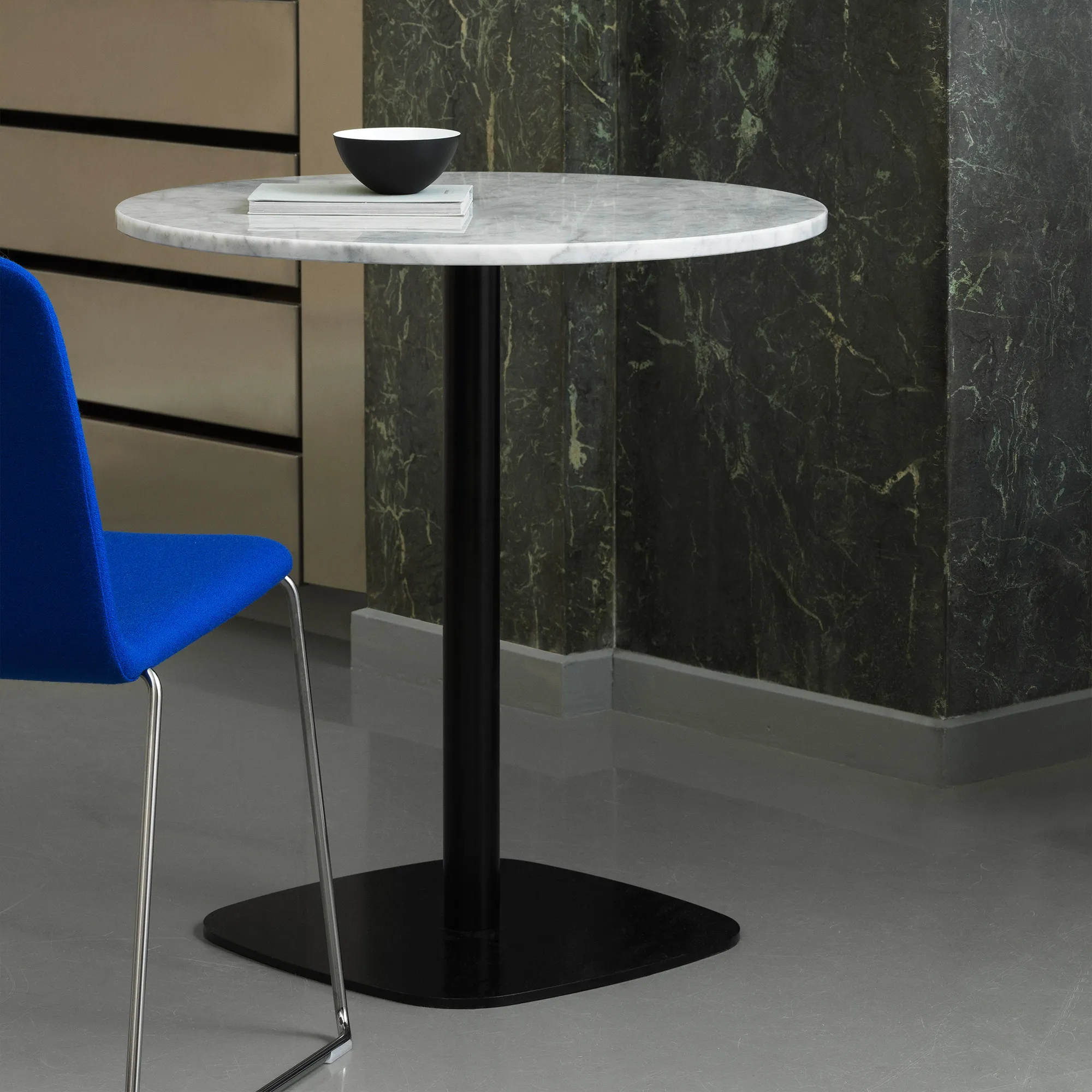 Form Café Table Ø60 cm - 3