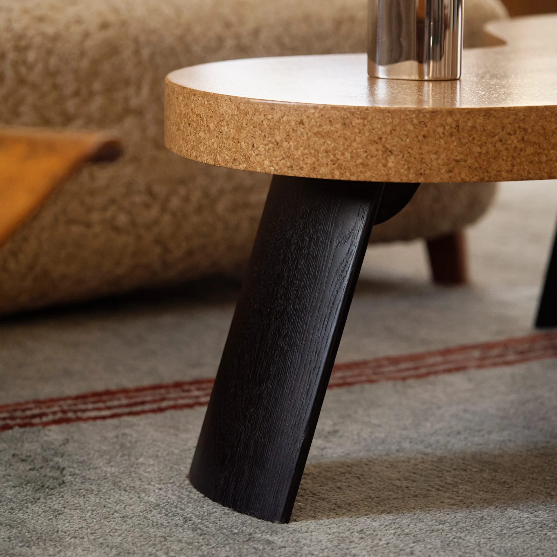 Amoeba Table Mid century Masterpiece by Paul T. Frankl from NO GA Minimalist and functional furniture from Sweden Page 10743662 NO GA
