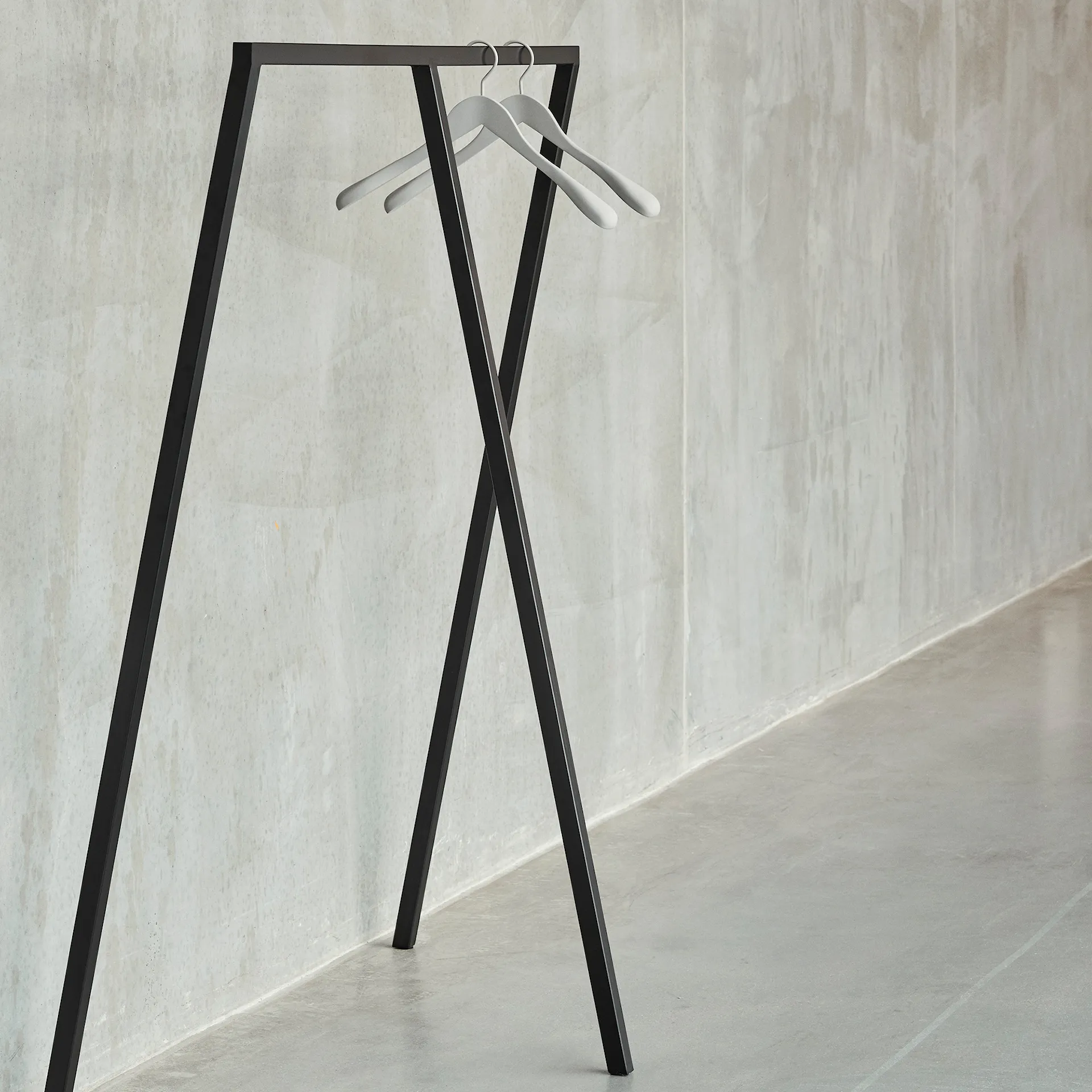 Loop Stand Wardrobe - HAY - NO GA