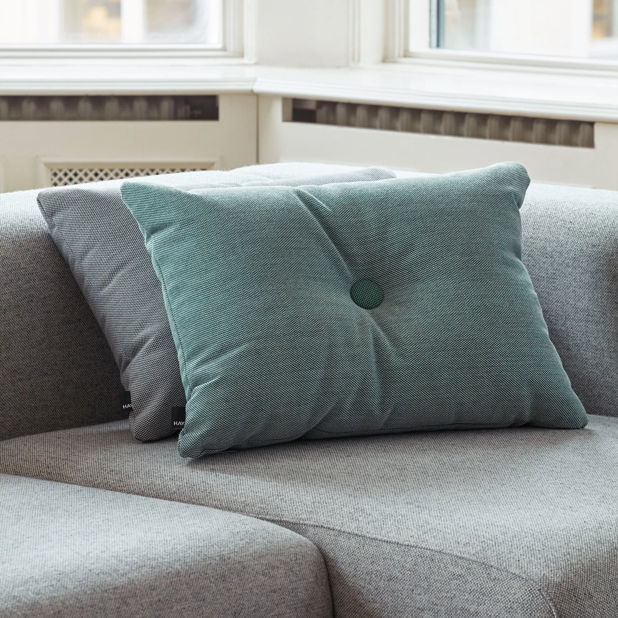Dot Cushion Steelcut Trio 1 Dot