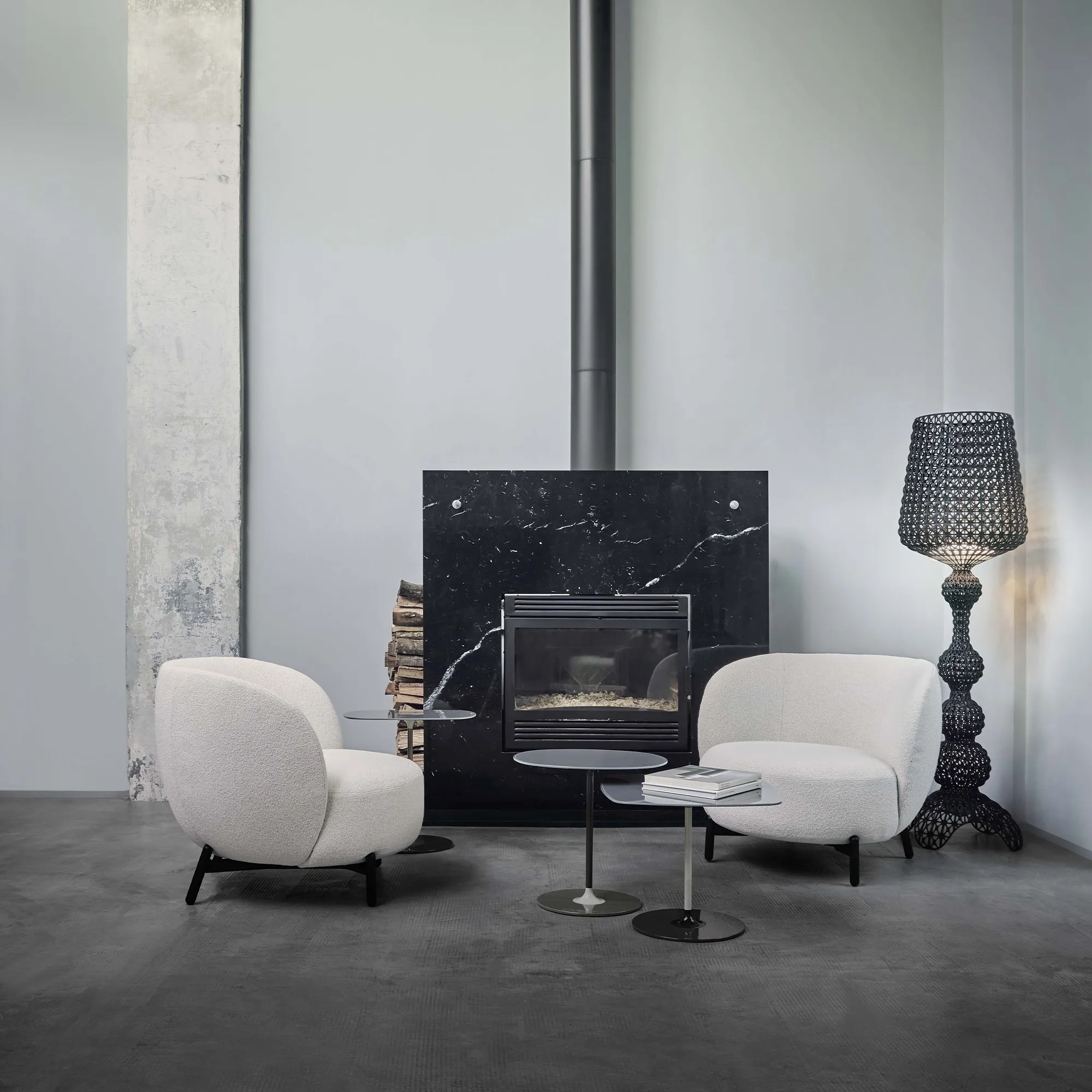 Thierry Table Set