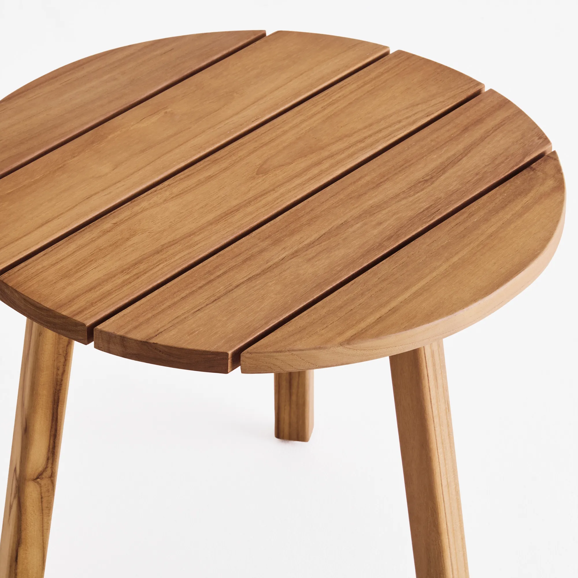 Midsummer Round Outdoor Side Table & 2 Outdoor Lounge Chairs with Footstools - 13