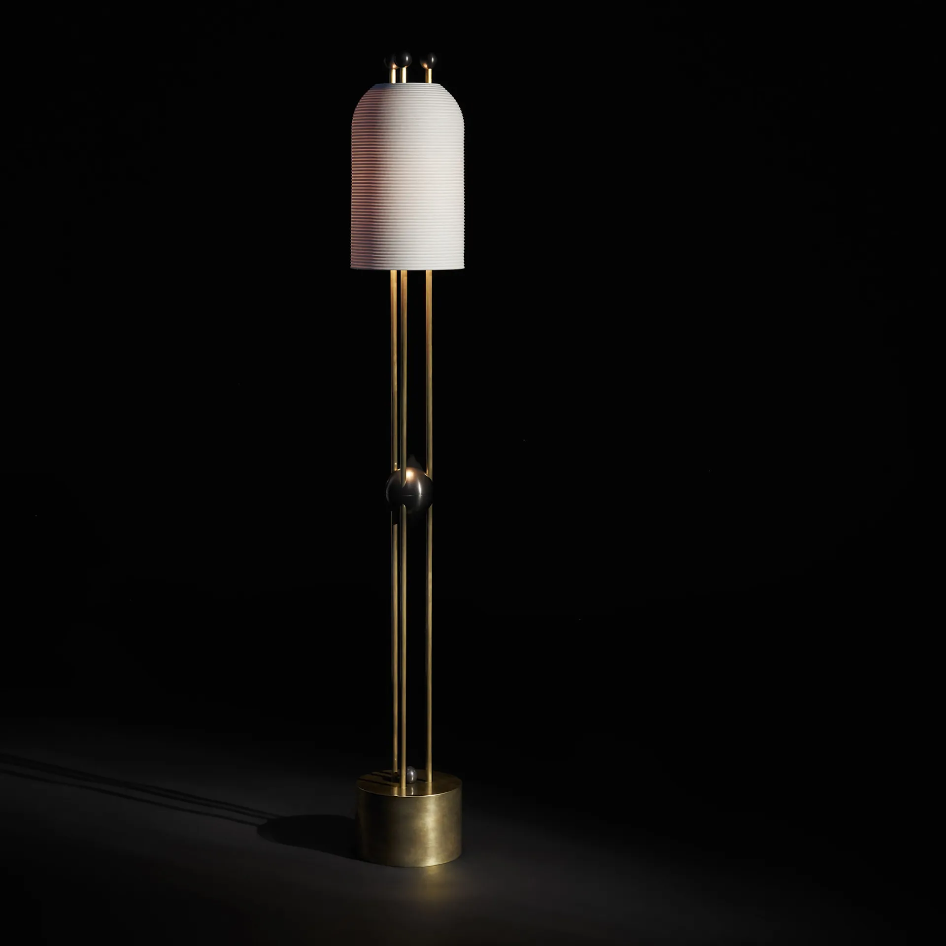 Lantern : Floor Lamp - Apparatus - NO GA