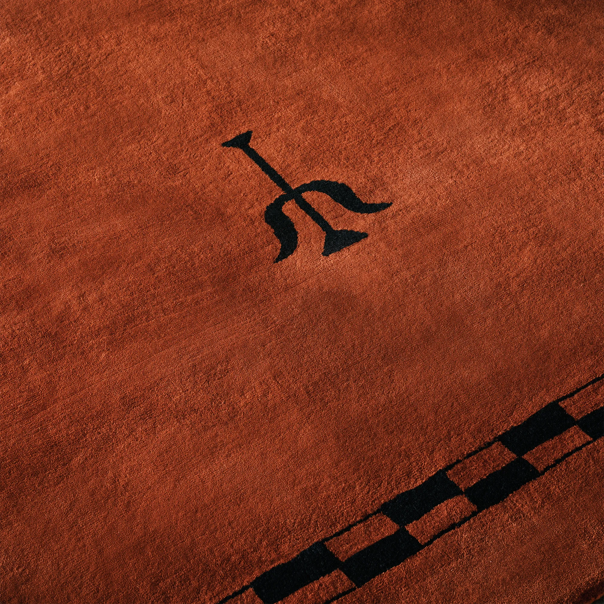 Grace 01 Burgundy wool rug - 3