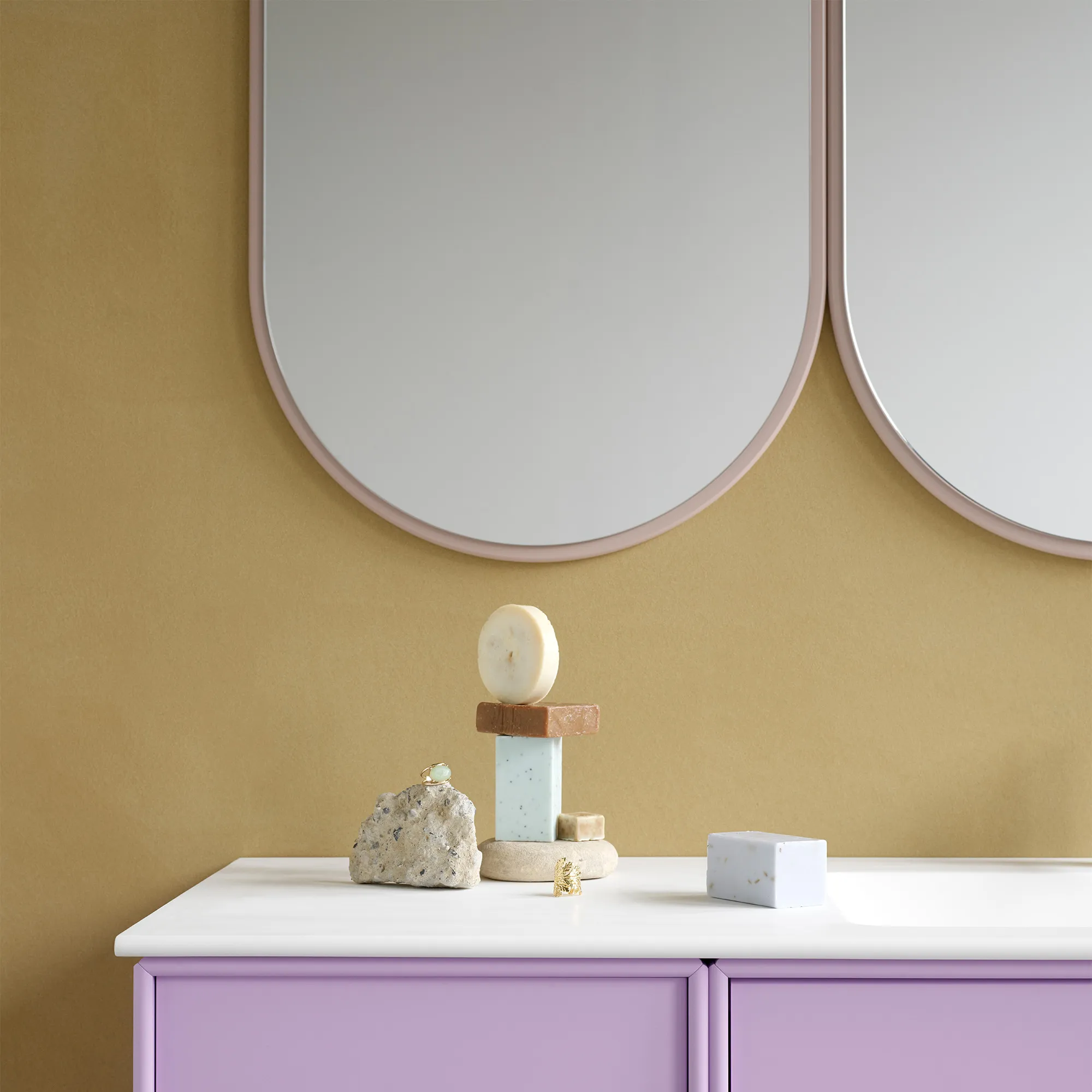 Look Oval Mirror - Suspension Rail - 10
