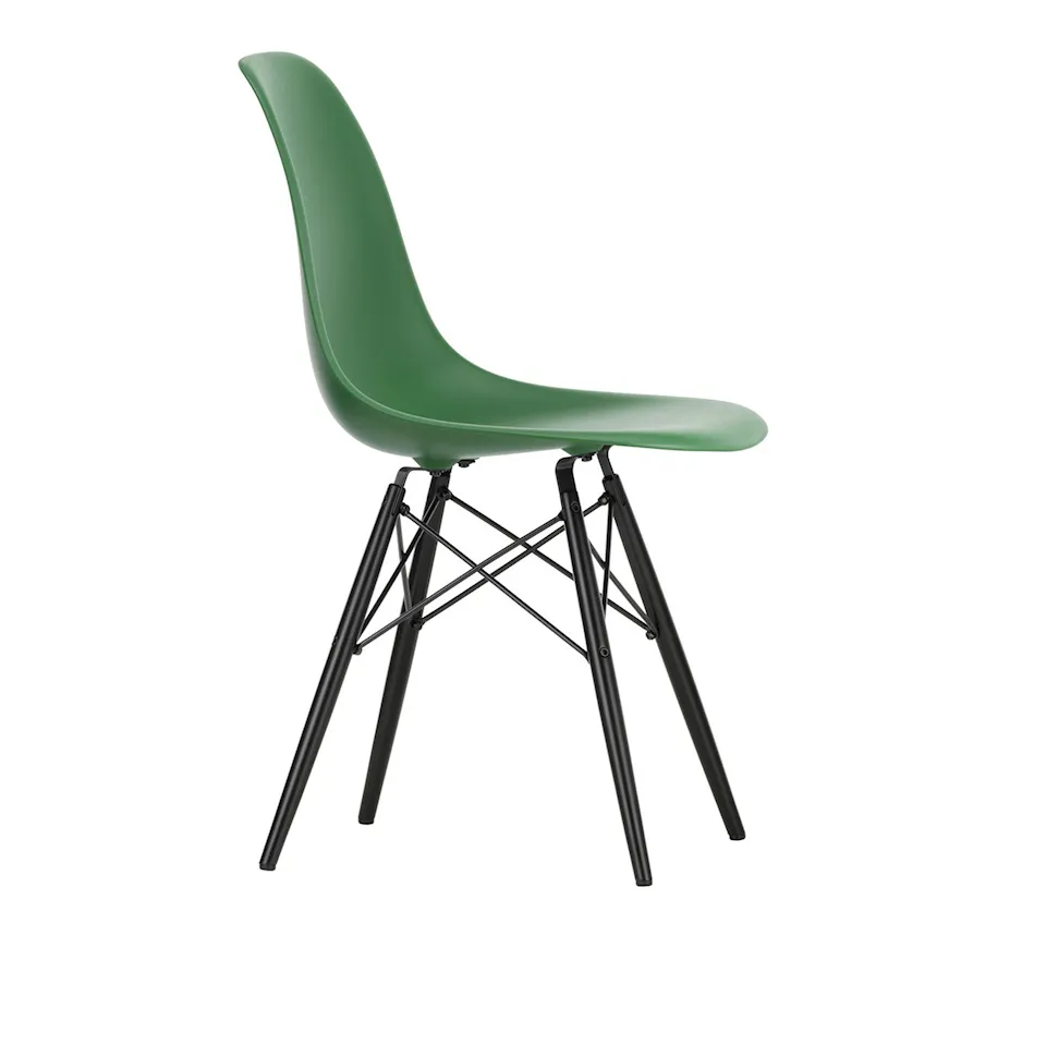 Eames RE Plastic Chair DSW stoel Black Maple