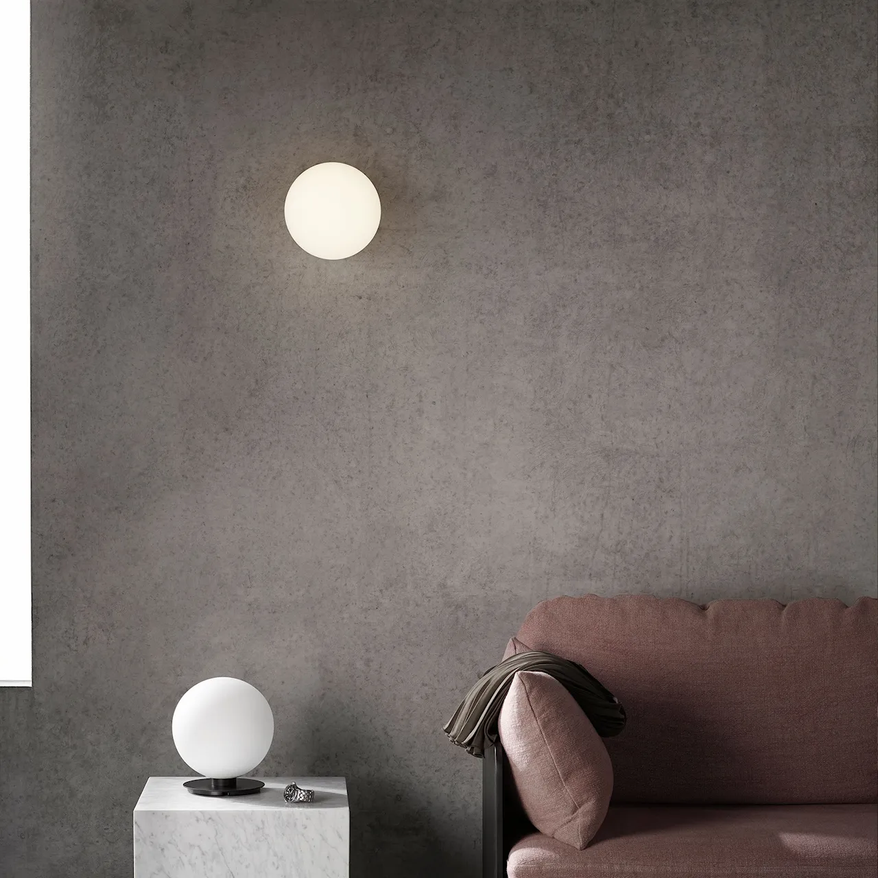 TR Bulb Ceiling/Wall Lamp