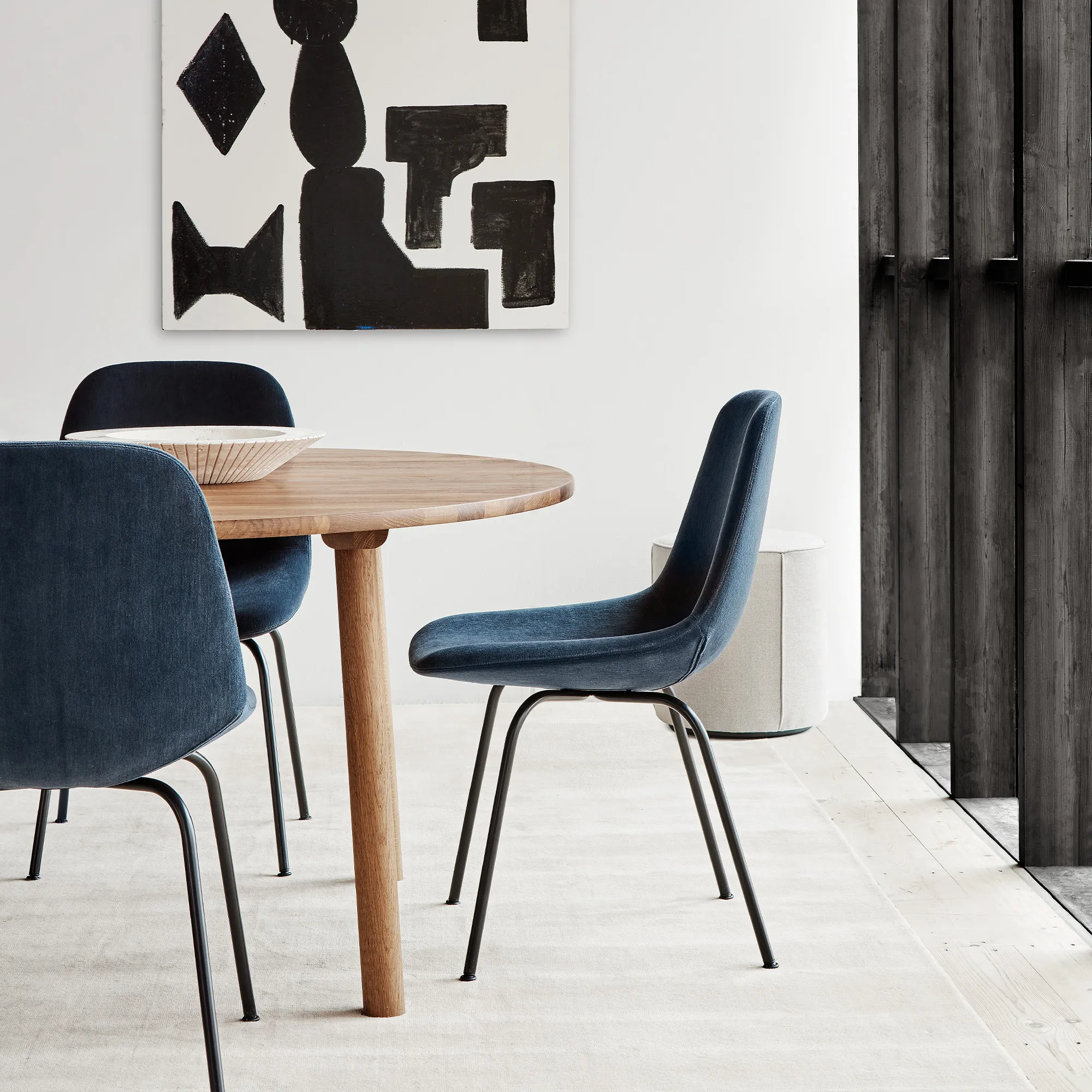 Taro Dining Table Ø120 cm
