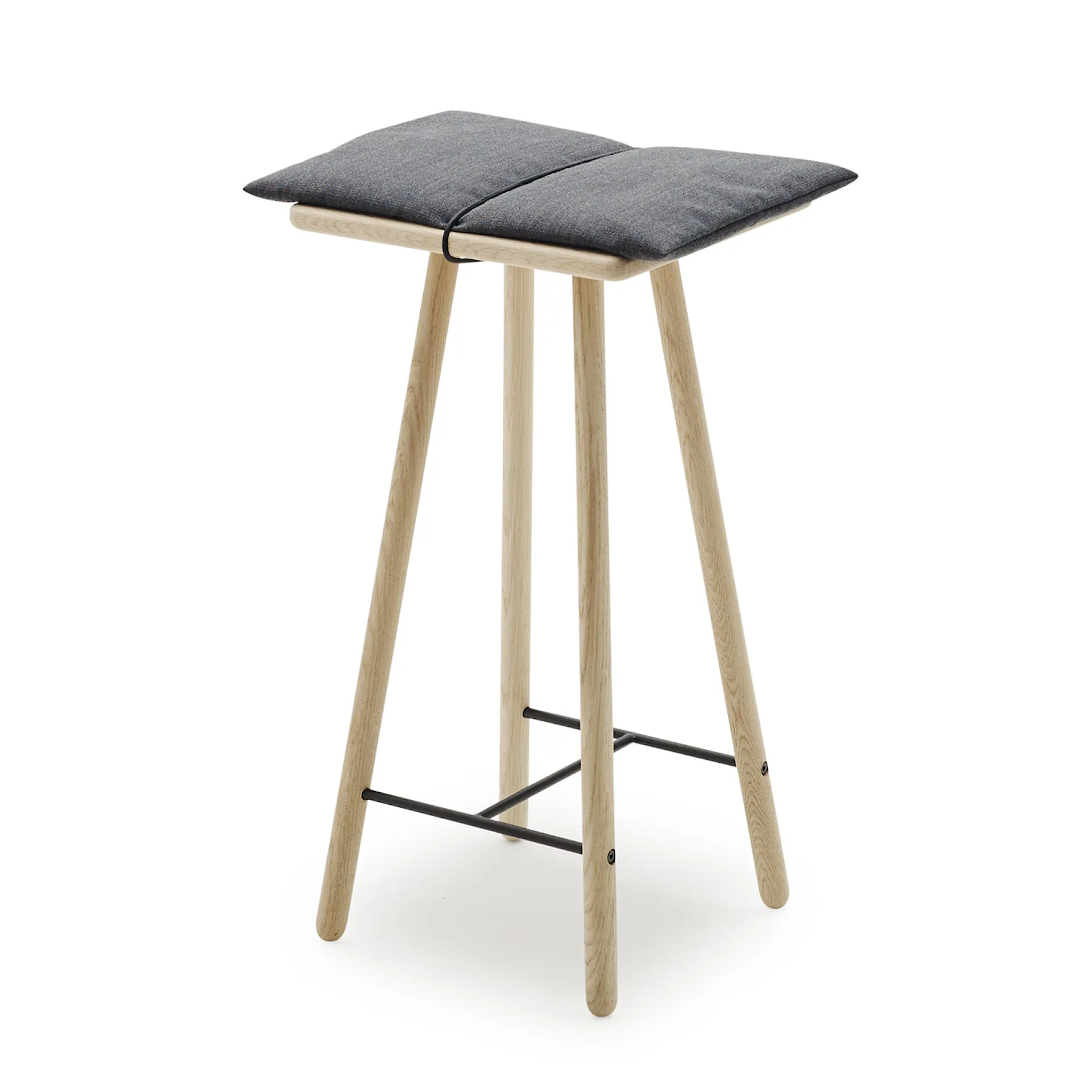 Georg Bar Stool - Untreated - Fritz Hansen - NO GA