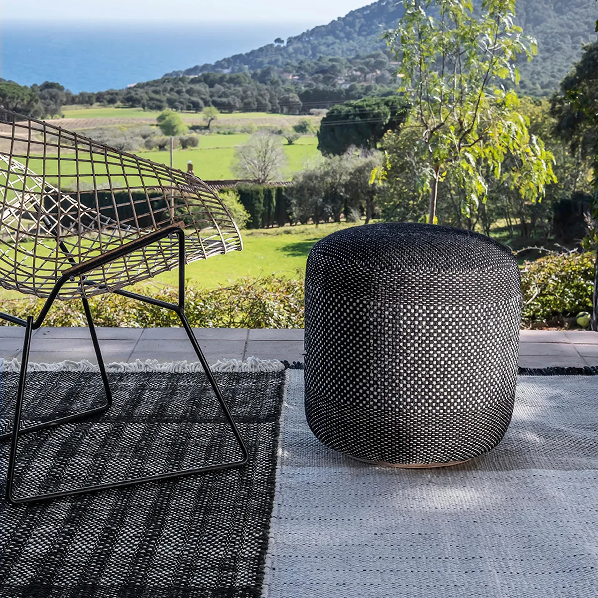 Tres Outdoor Pouf Black - Nanimarquina - NO GA