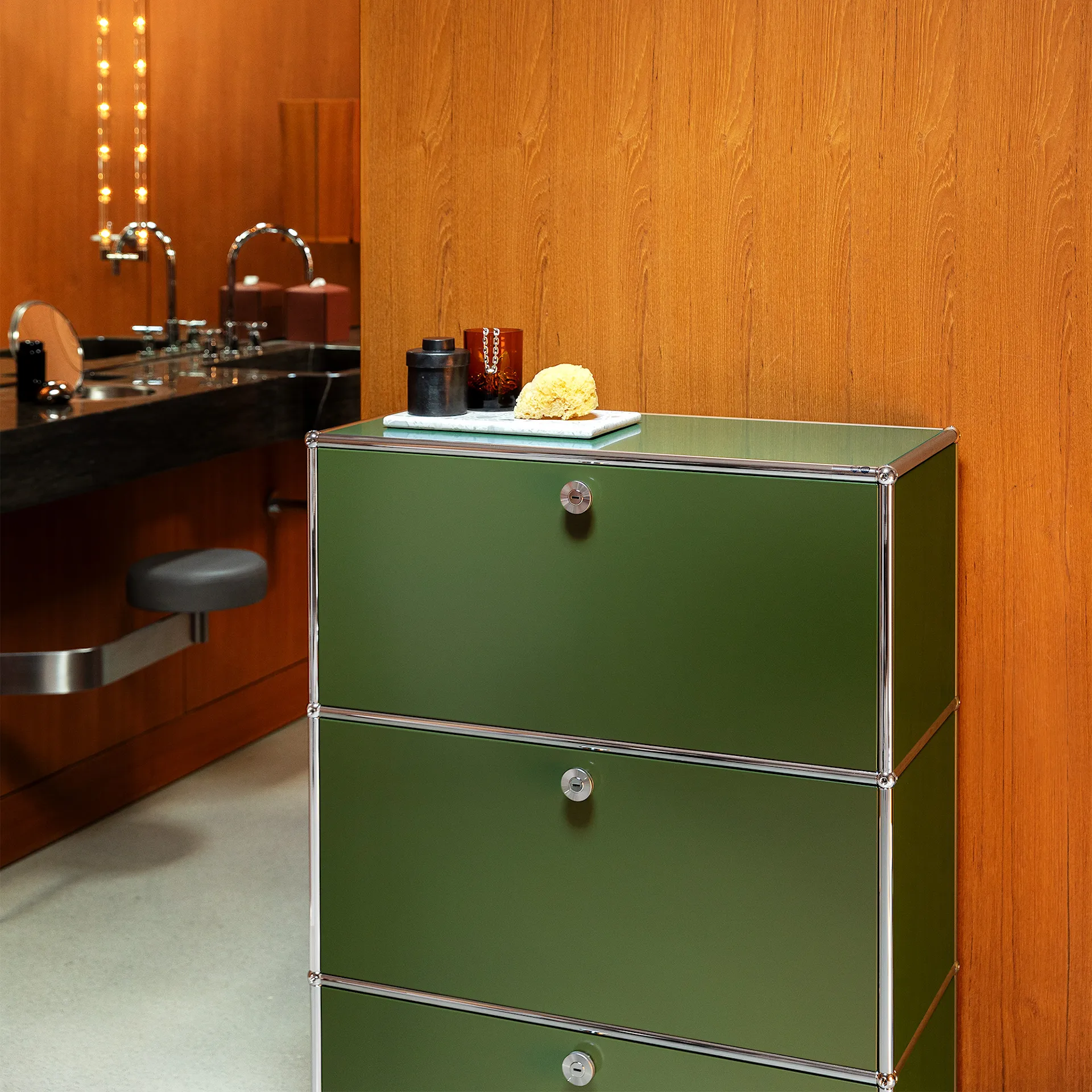 USM Haller Highboard Olive Green - USM - NO GA