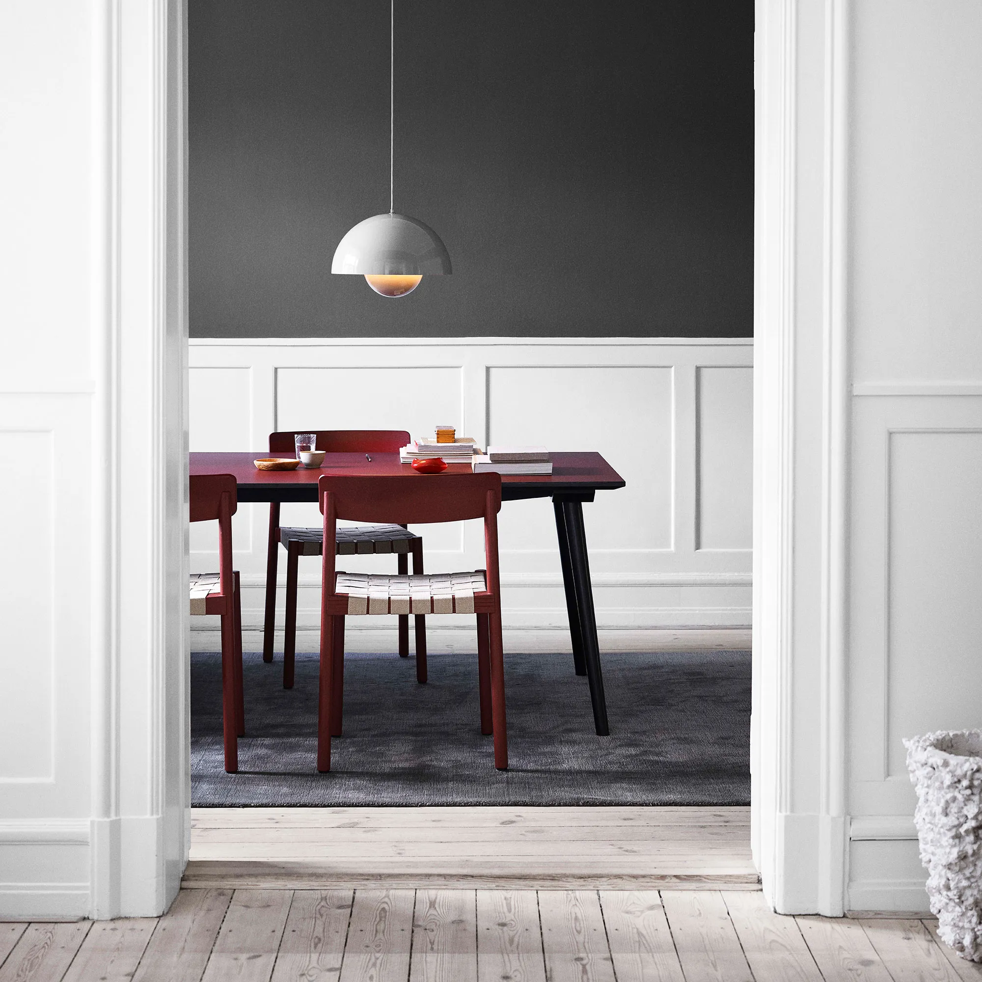 The Moor Rug AP7
