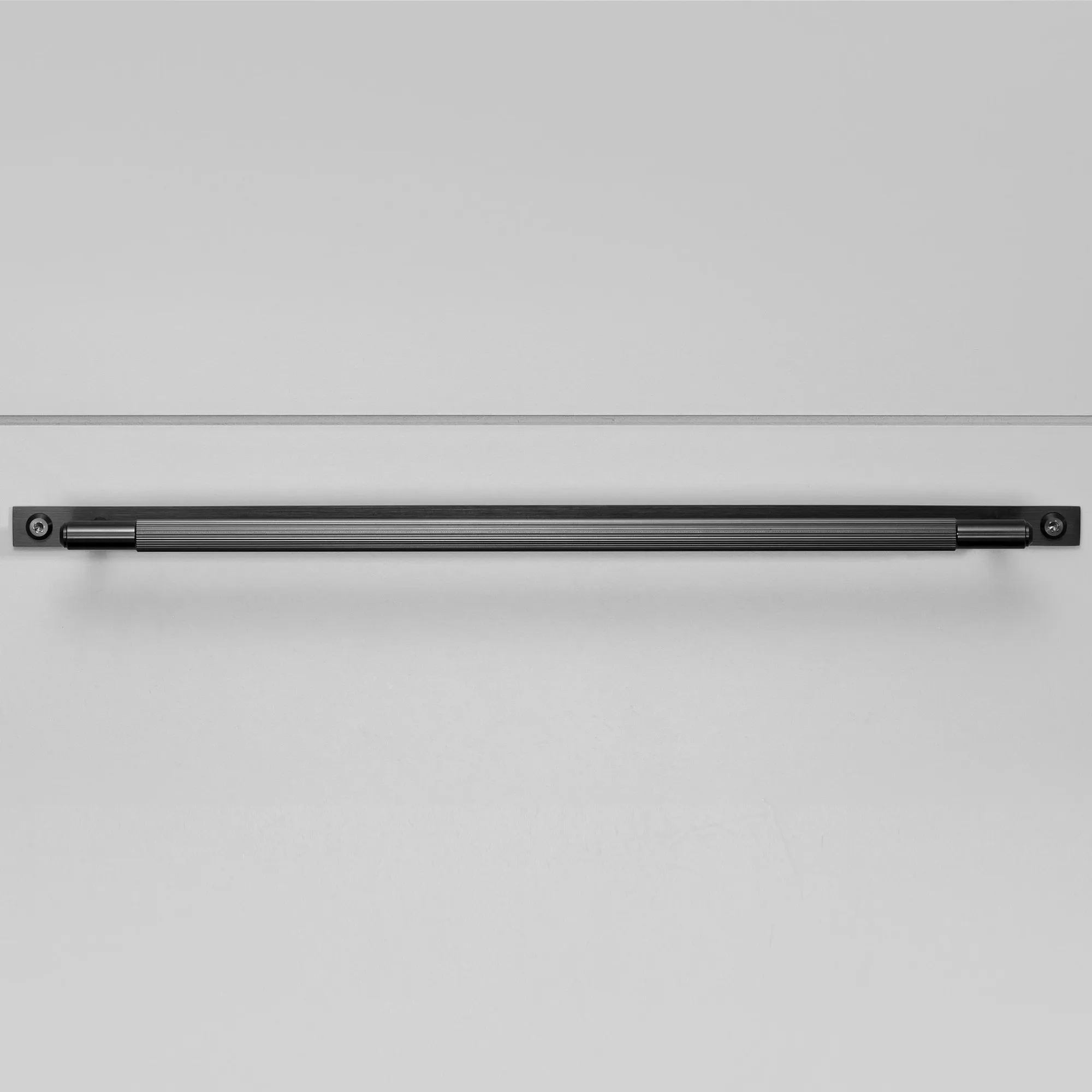 Pull Bar Plate Linear Large - 5
