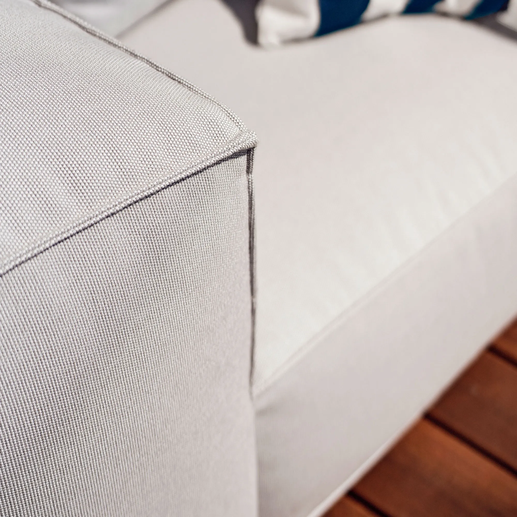 Asker Sofa Mid Section - 13