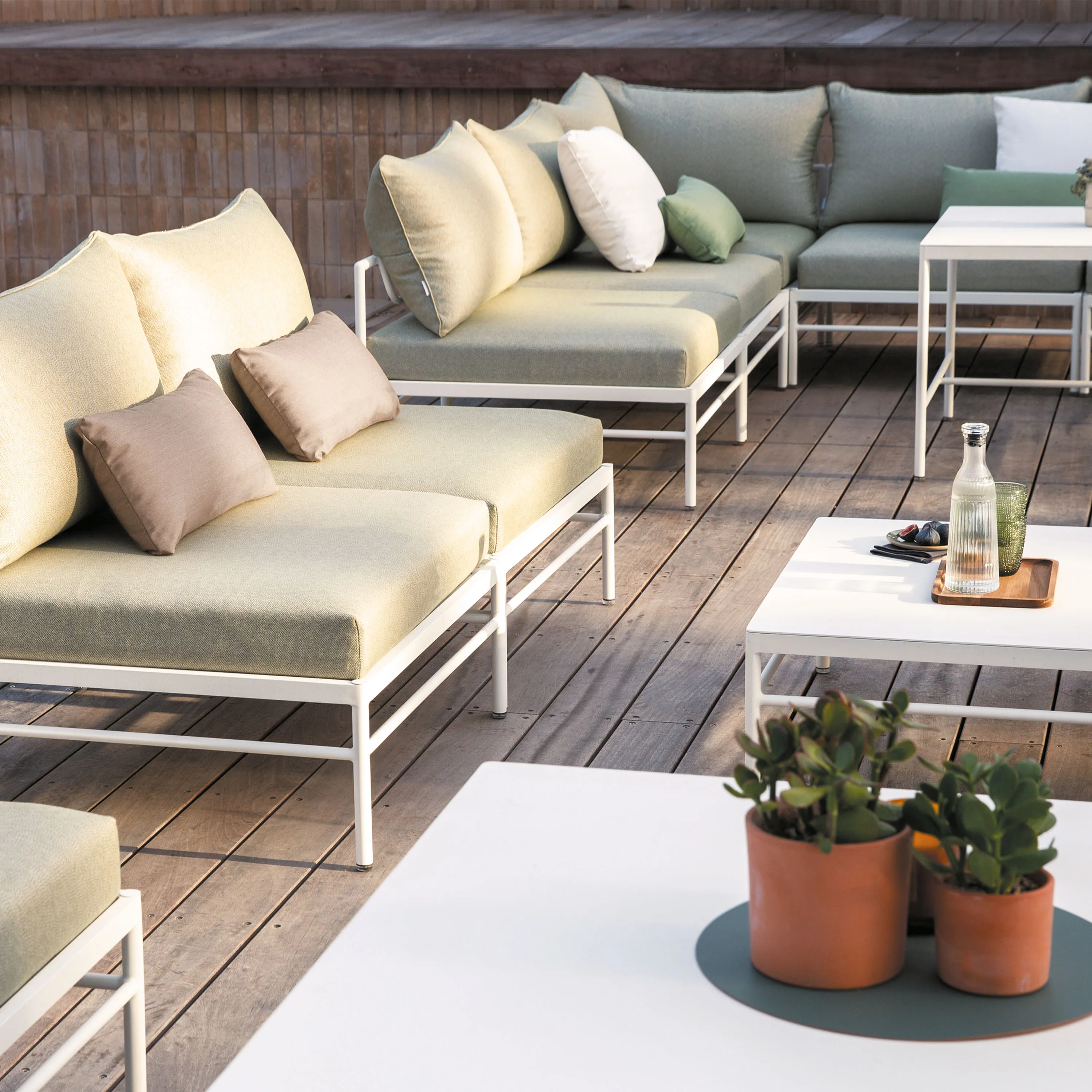 Rivage outdoor coffee table - 5