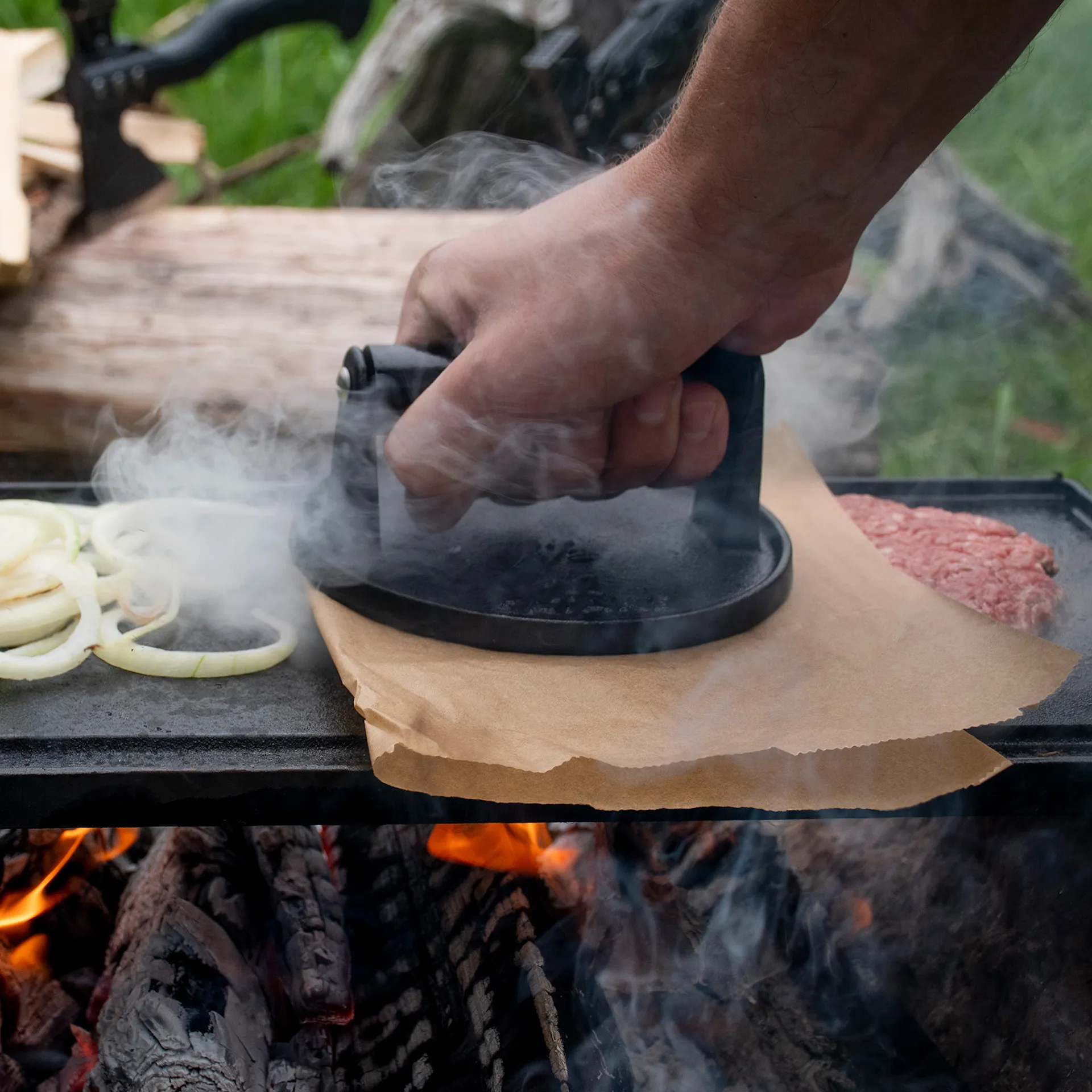 Outdoor Smash Burger Press / Kødpresse - Satake - NO GA