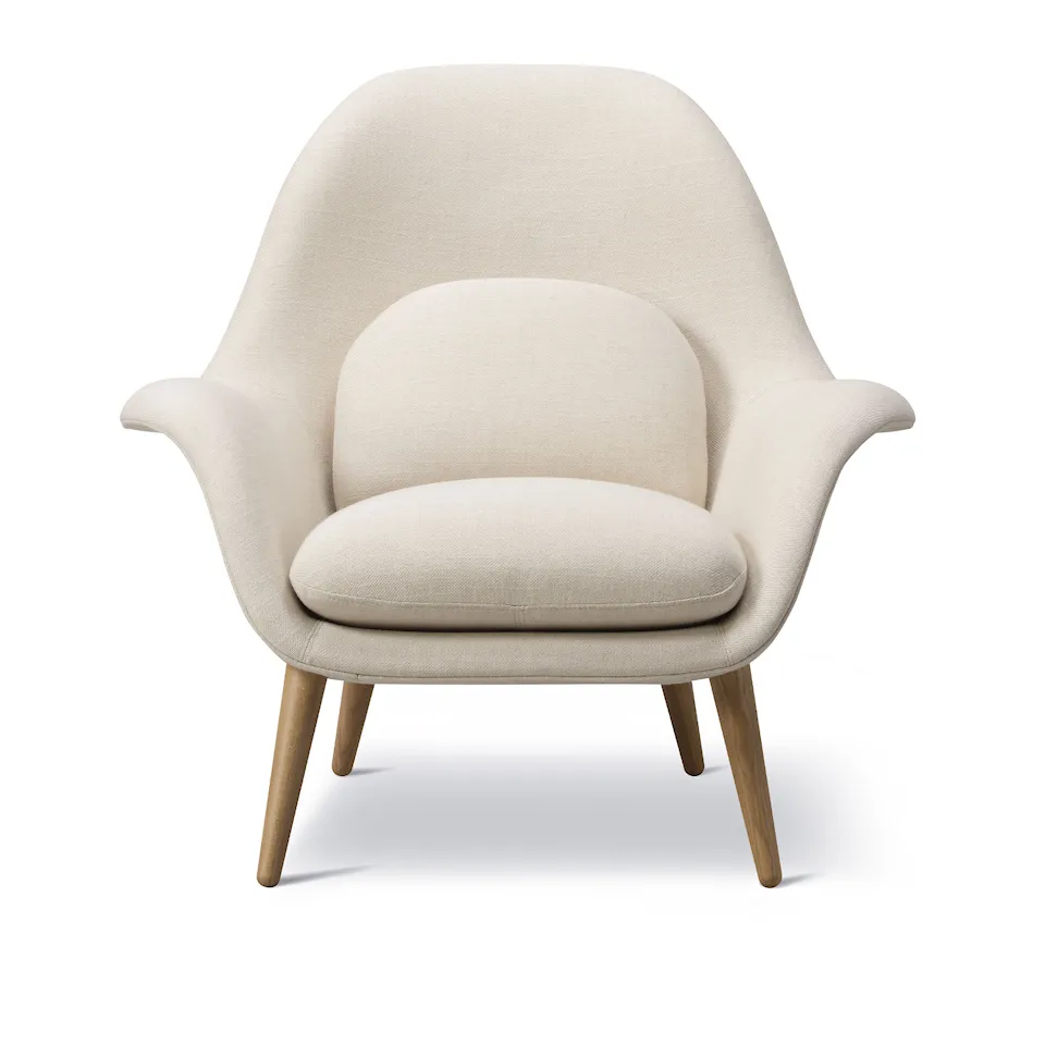 Swoon Lounge Chair Lacquered Oak