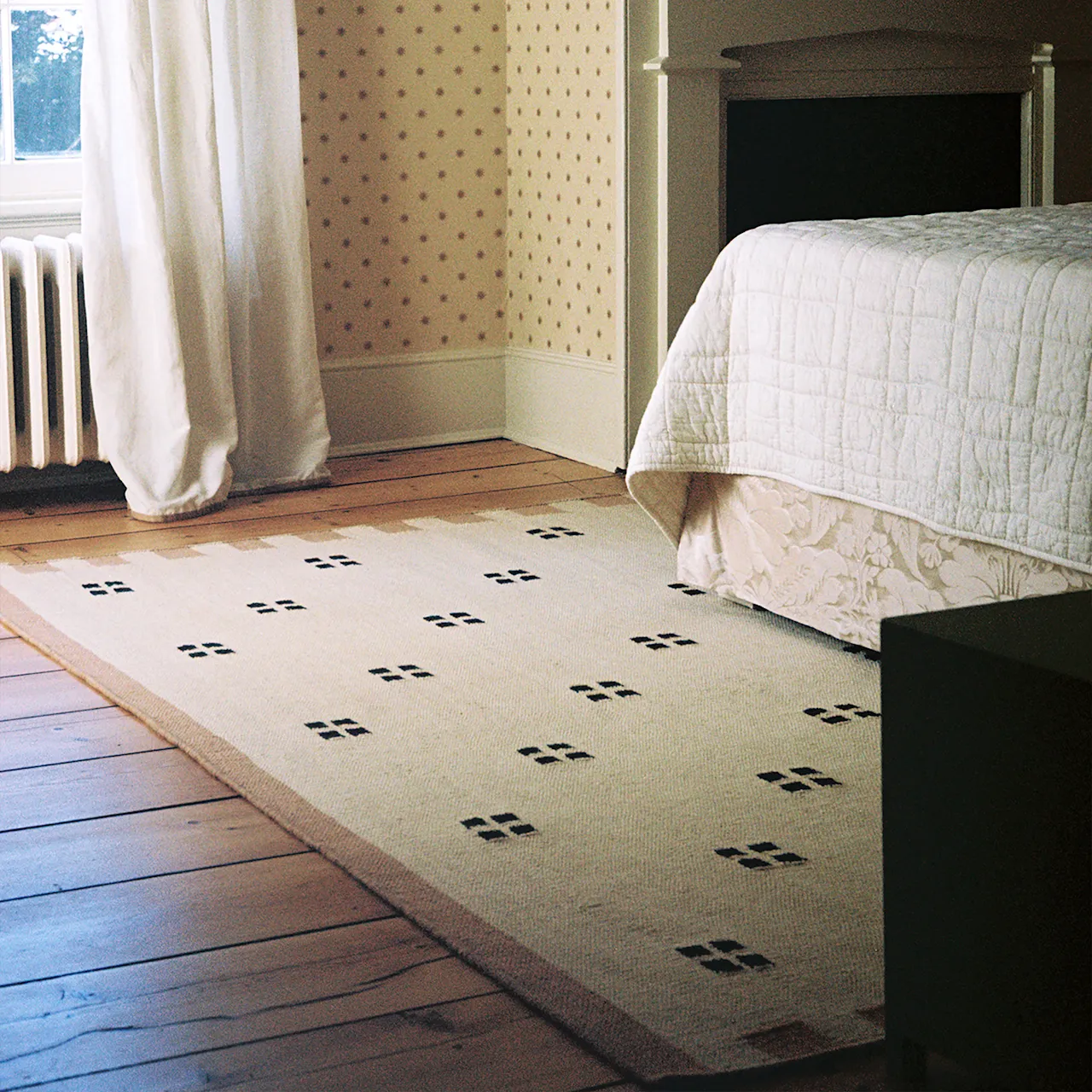 Pierce Beige/Orange Wool Rug
