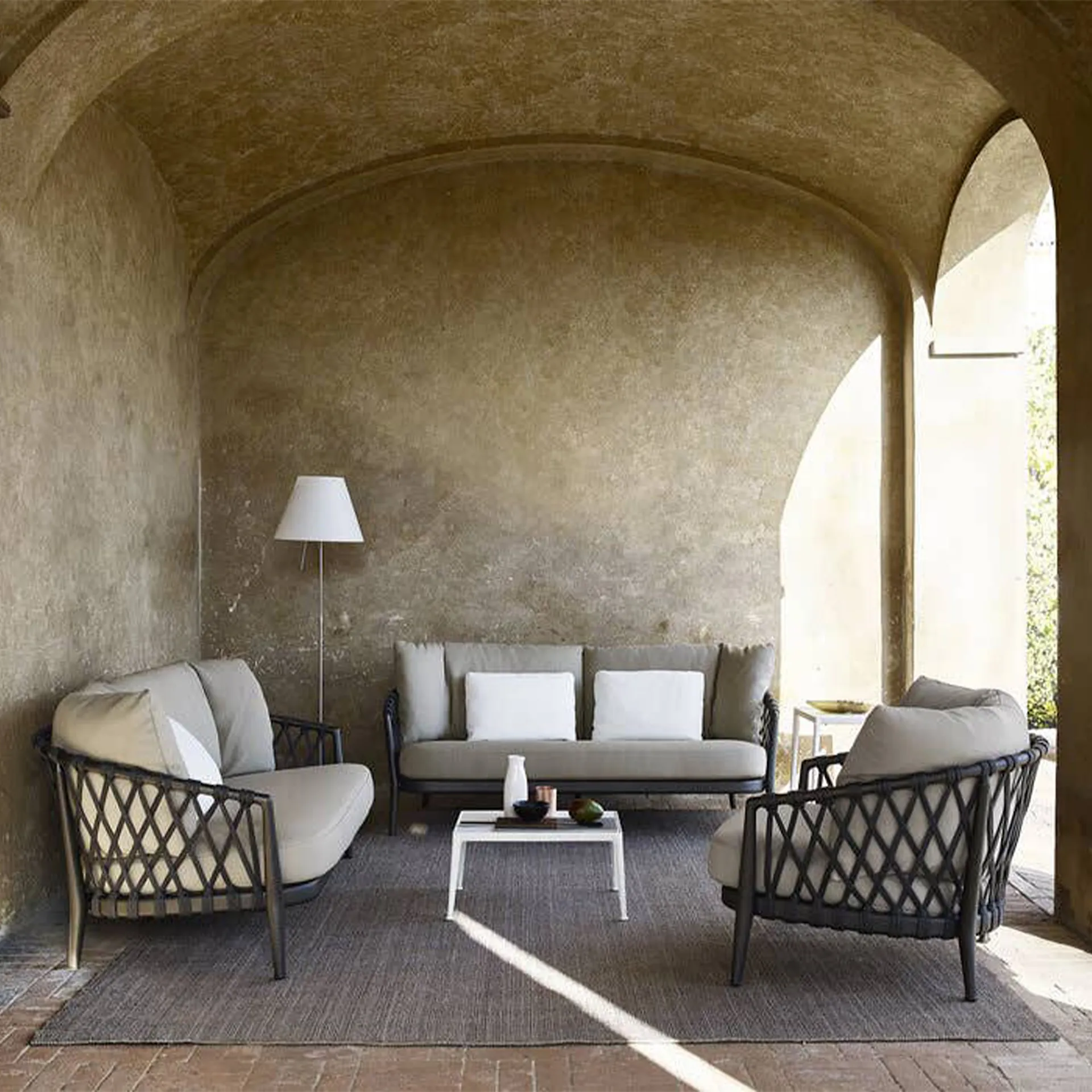 Erica Outdoor Sofa - B&B Italia - Antonio Citterio - NO GA