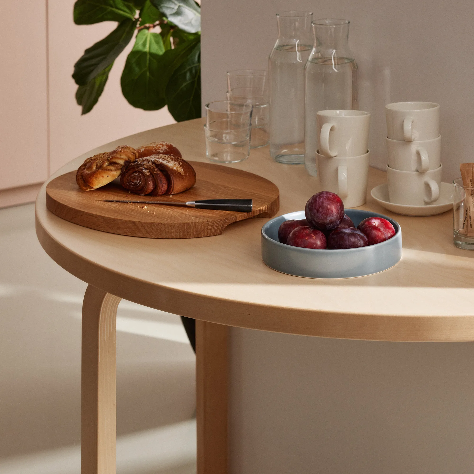 Aalto Table Half-Round 96 eettafel - 2