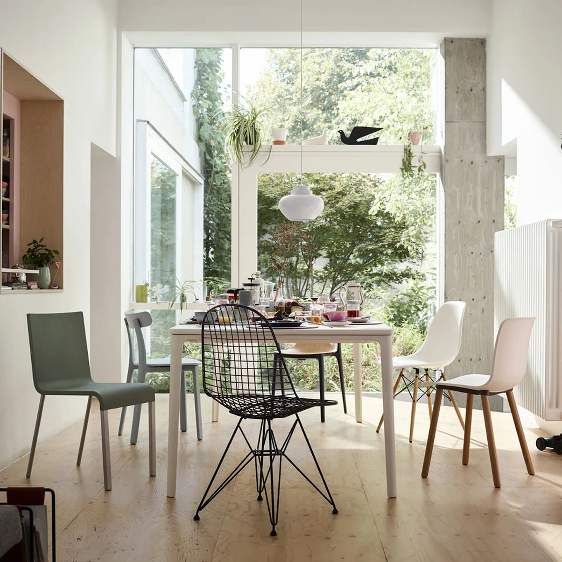 Wire Chair DKR powder coated - Vitra - Charles & Ray Eames - NO GA