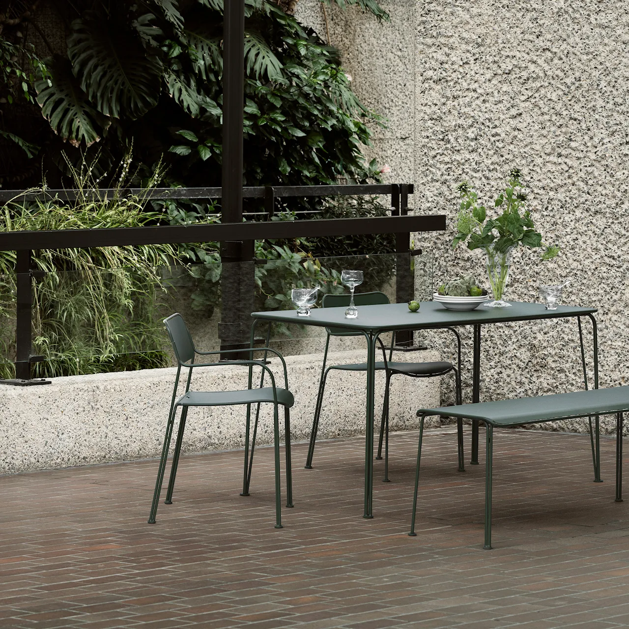Libelle Outdoor Dining Table 70 x 140 cm