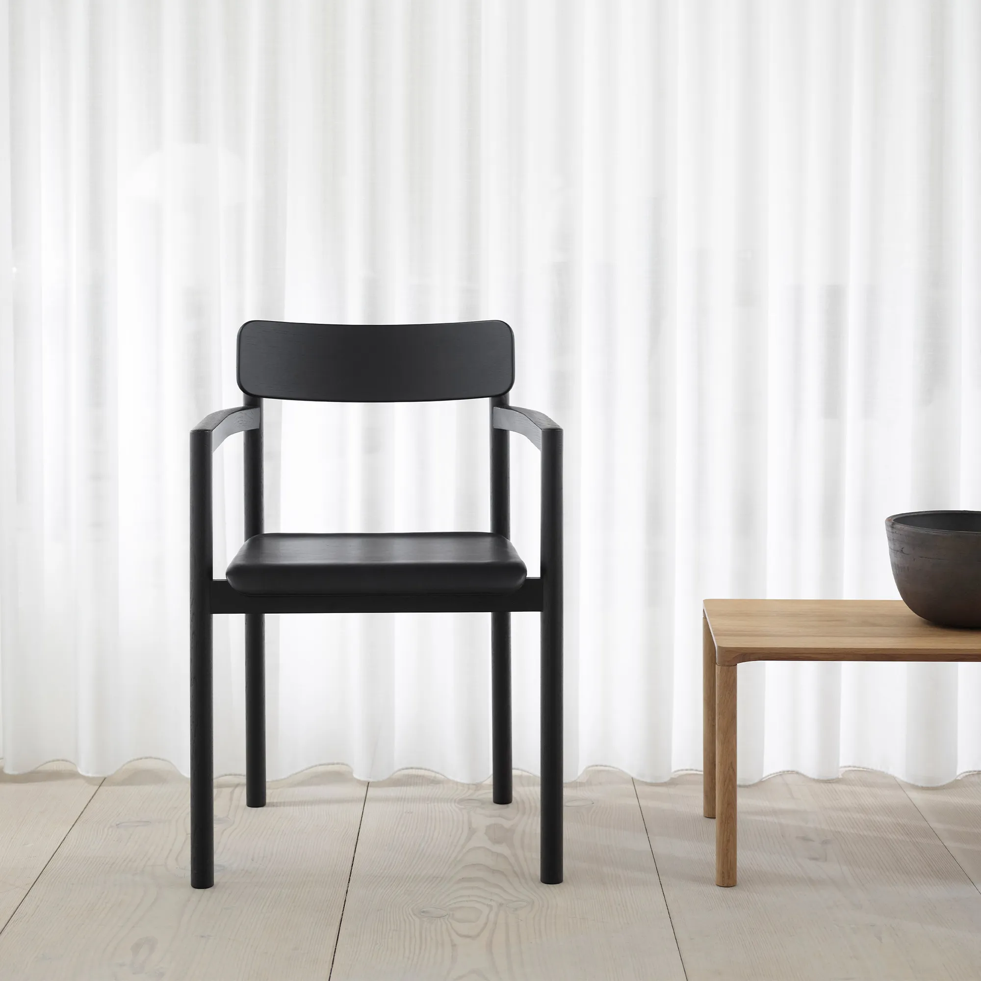 Post Chair