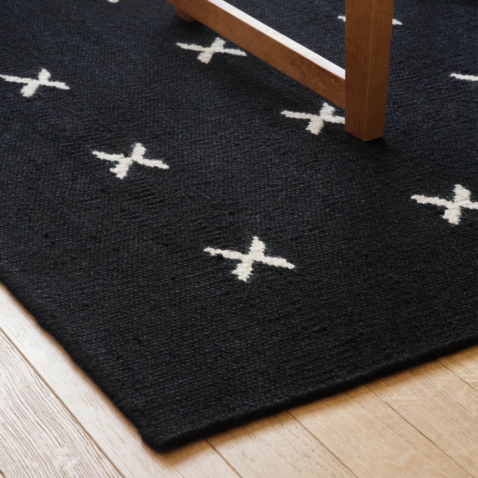 Cross Black/Cream villamatto - 3