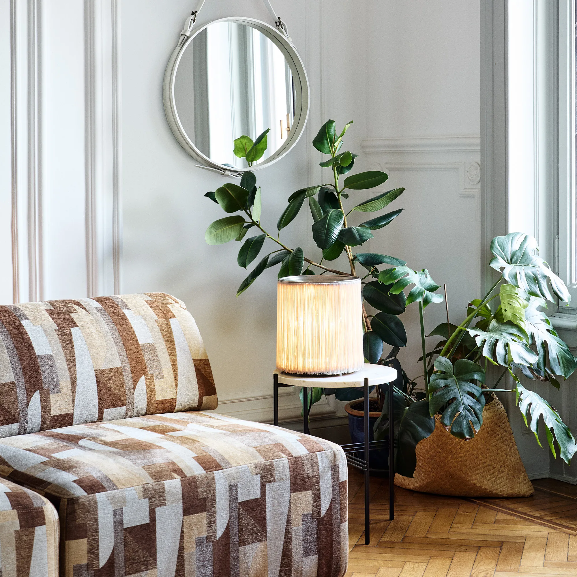 Model 597 Table Lamp - 7