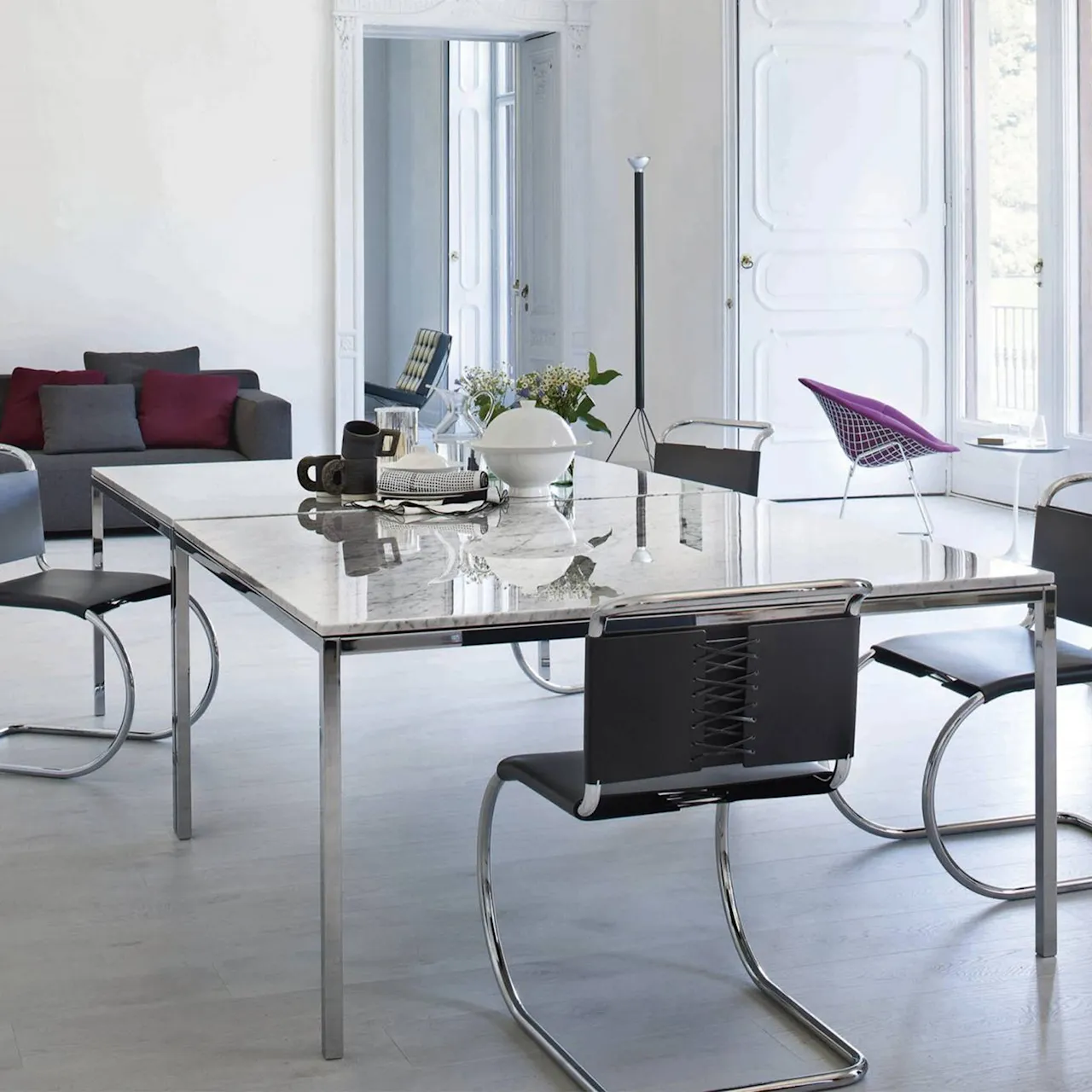 Florence Knoll High Square Table