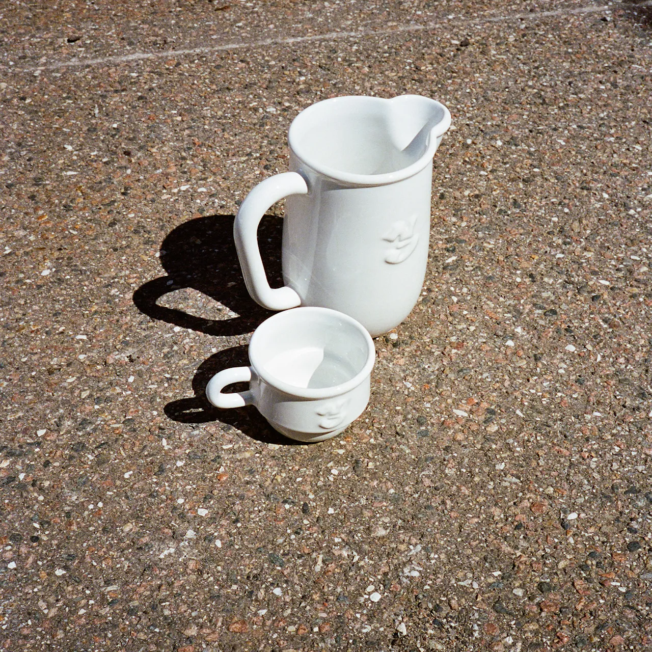 Kantine Pitcher