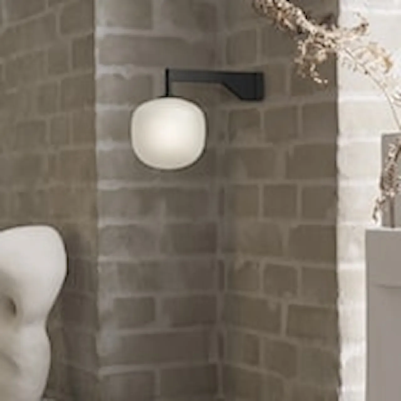 Rime Wall Lamp