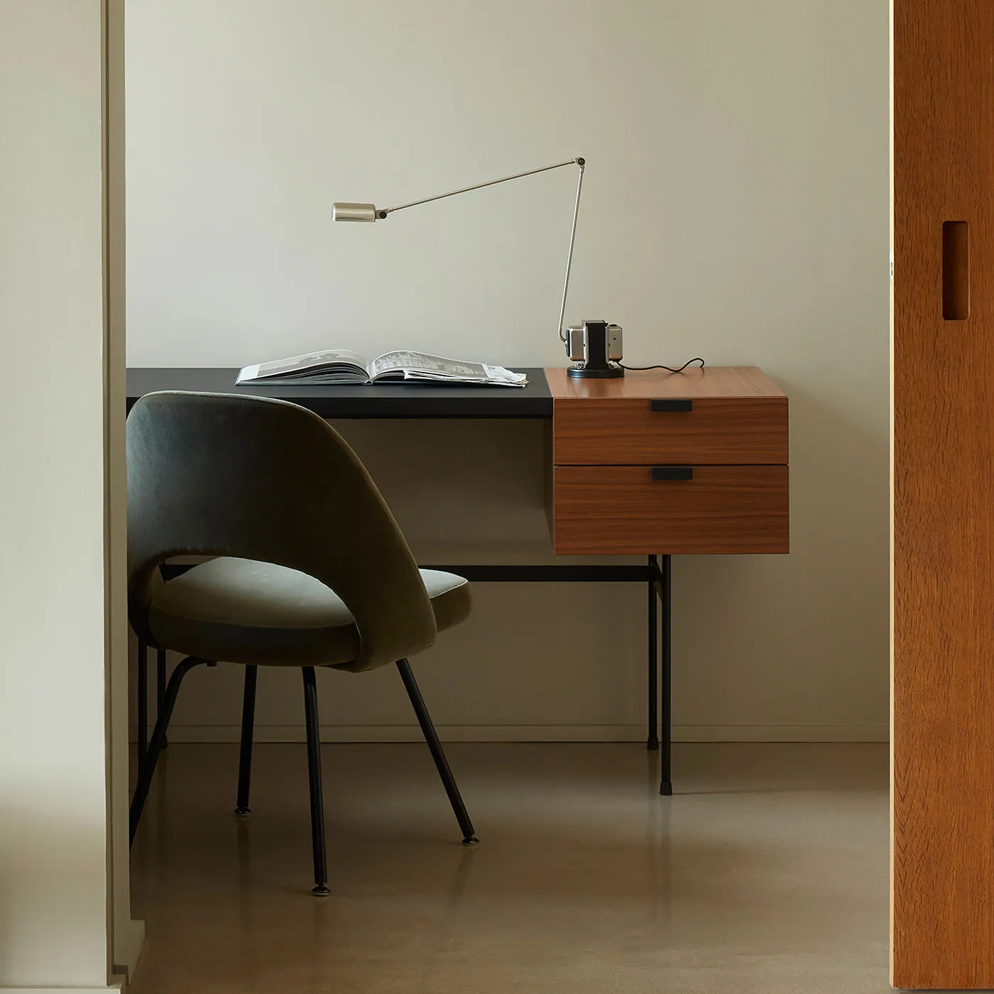 Daphine LED table lamp - 2