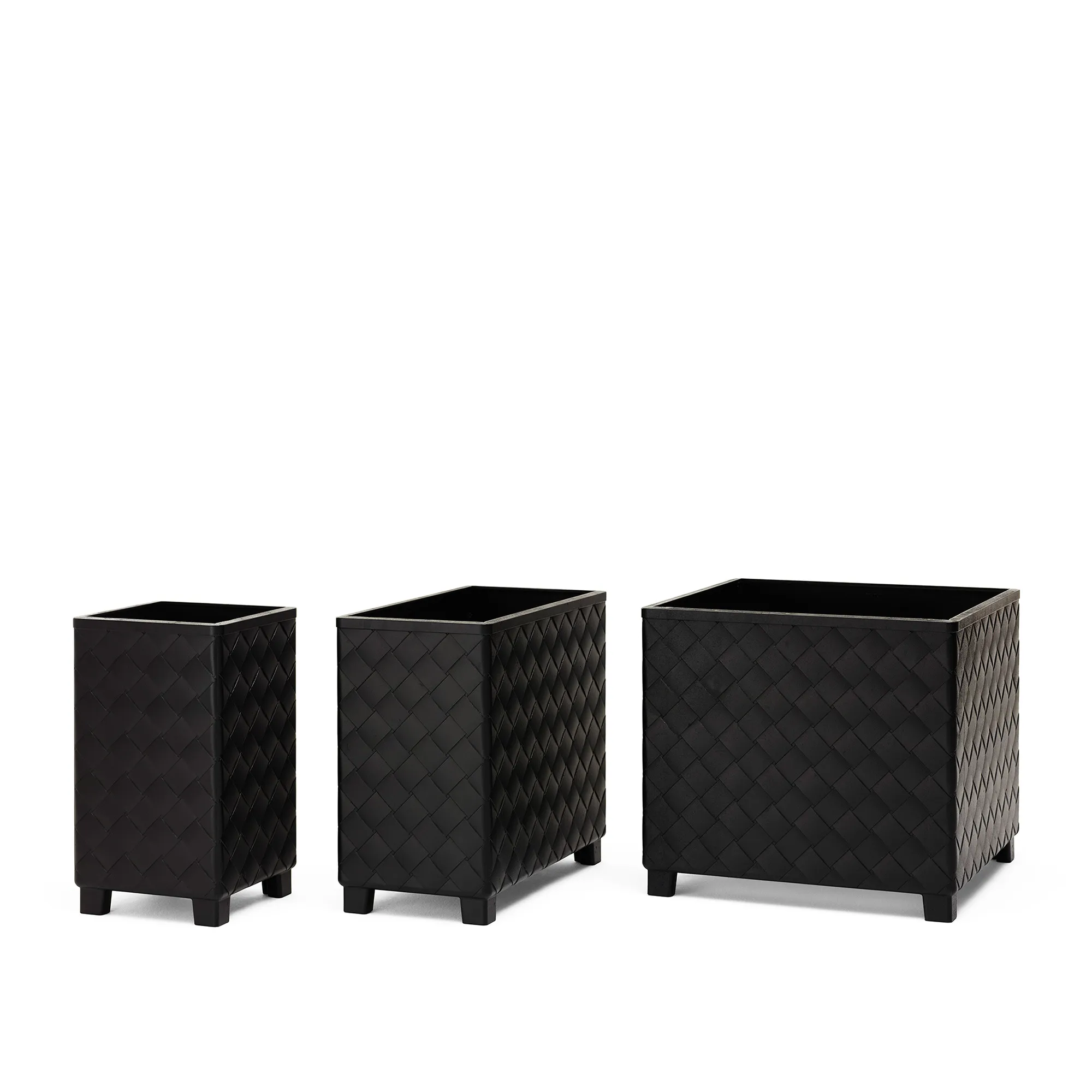 Näver Black lacquered Aluminum Planter - 2