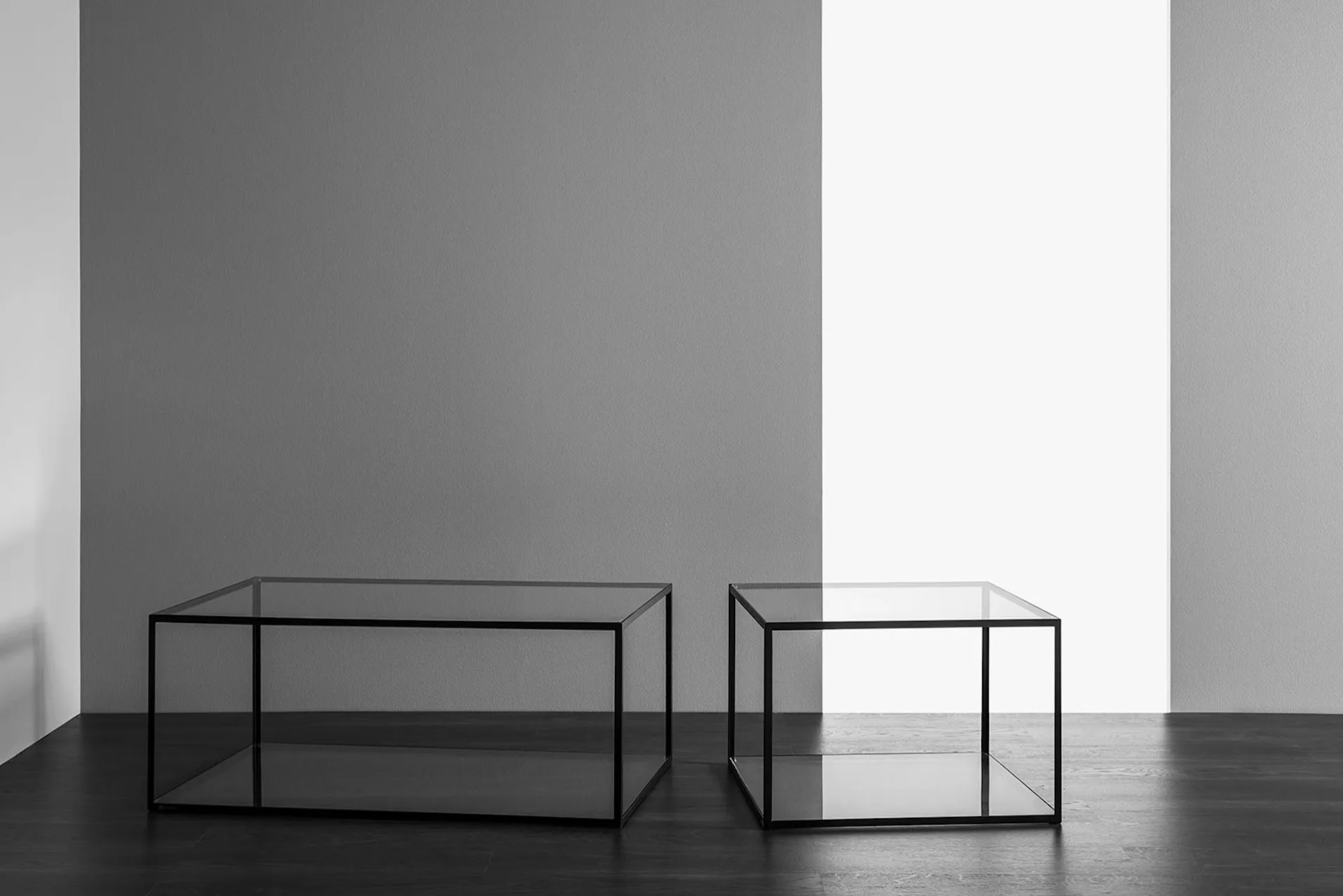 Alberto Glass table 60 x 100 cm - DUX - NO GA