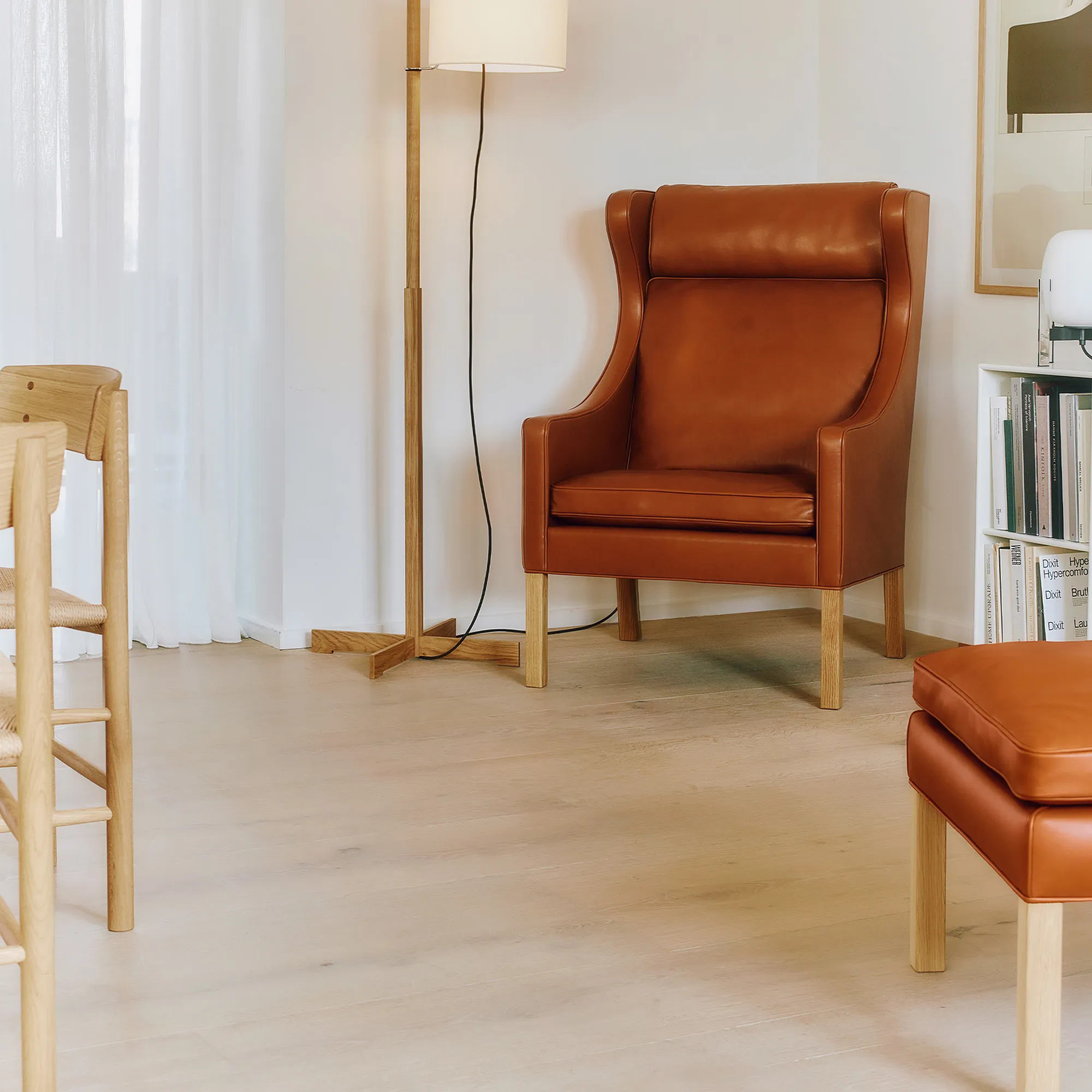 Buy Mogensen 2202 Ottoman from Fredericia Furniture | NO GA