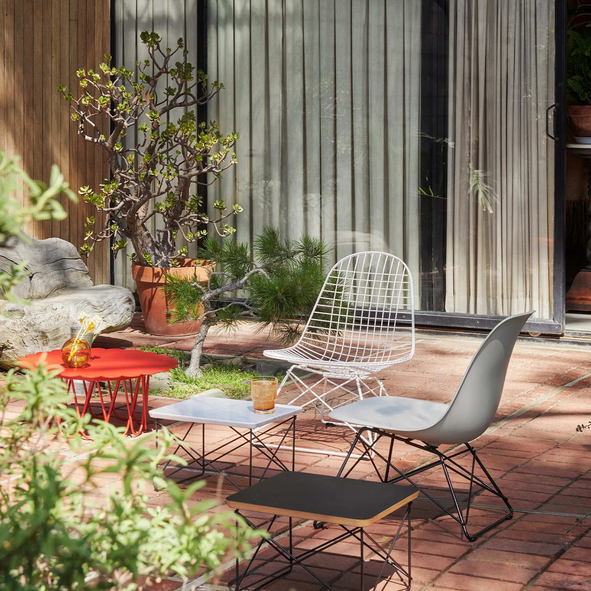 Occasional Table LTR bijzettafel Chrome - Vitra - Charles & Ray Eames - NO GA