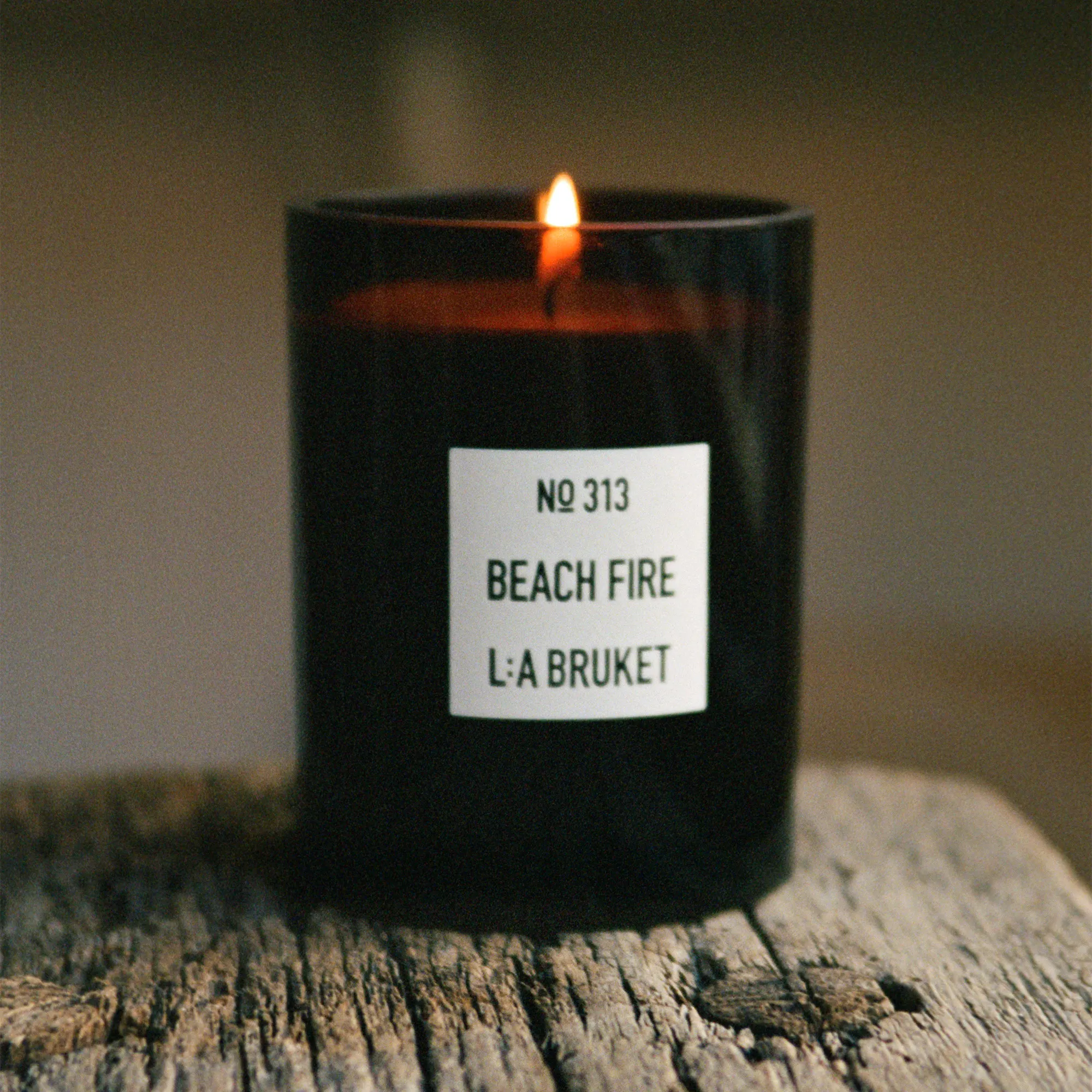 315 Beach Fire tuoksukynttilä 260 g - 2