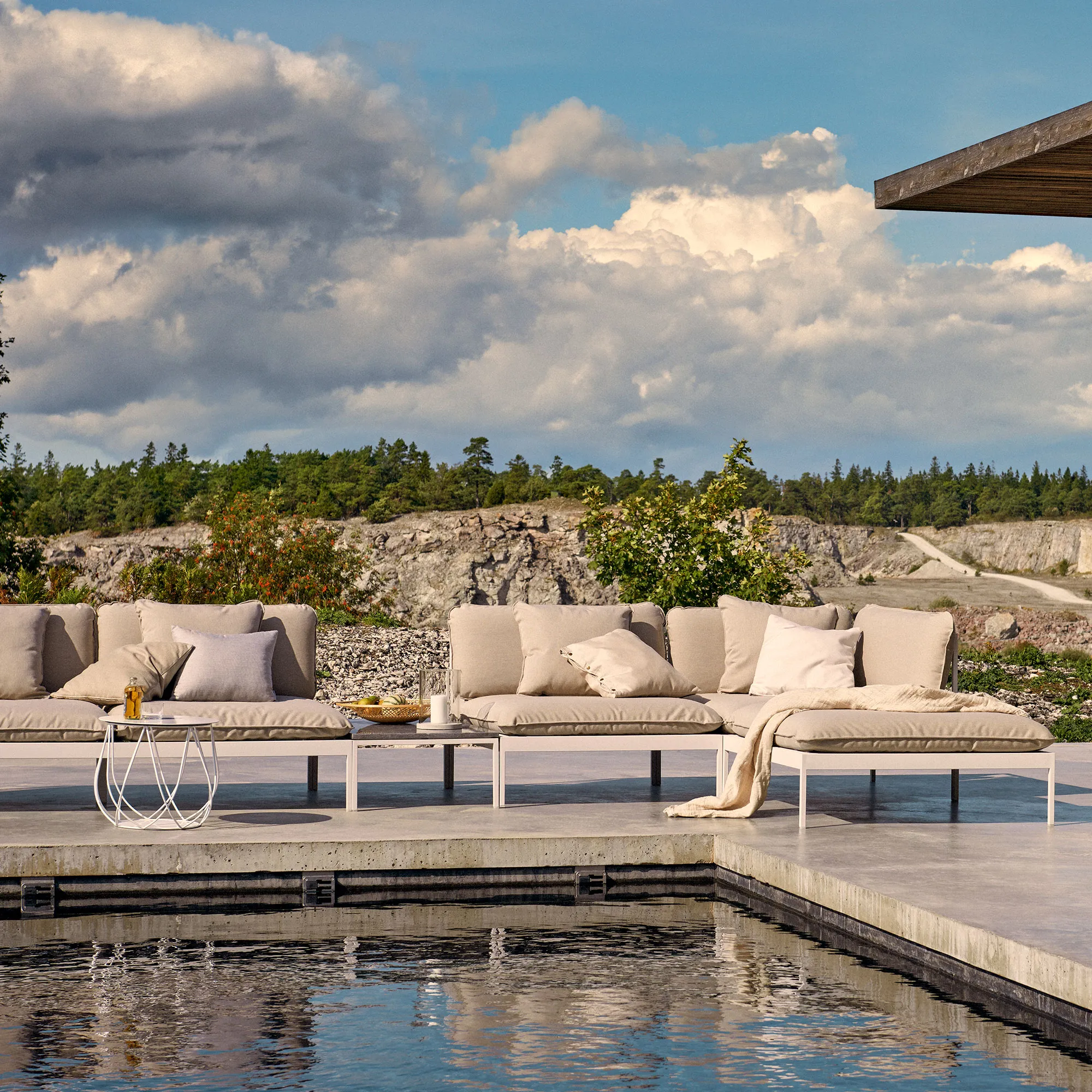 Bönan Lounge Chair - 9