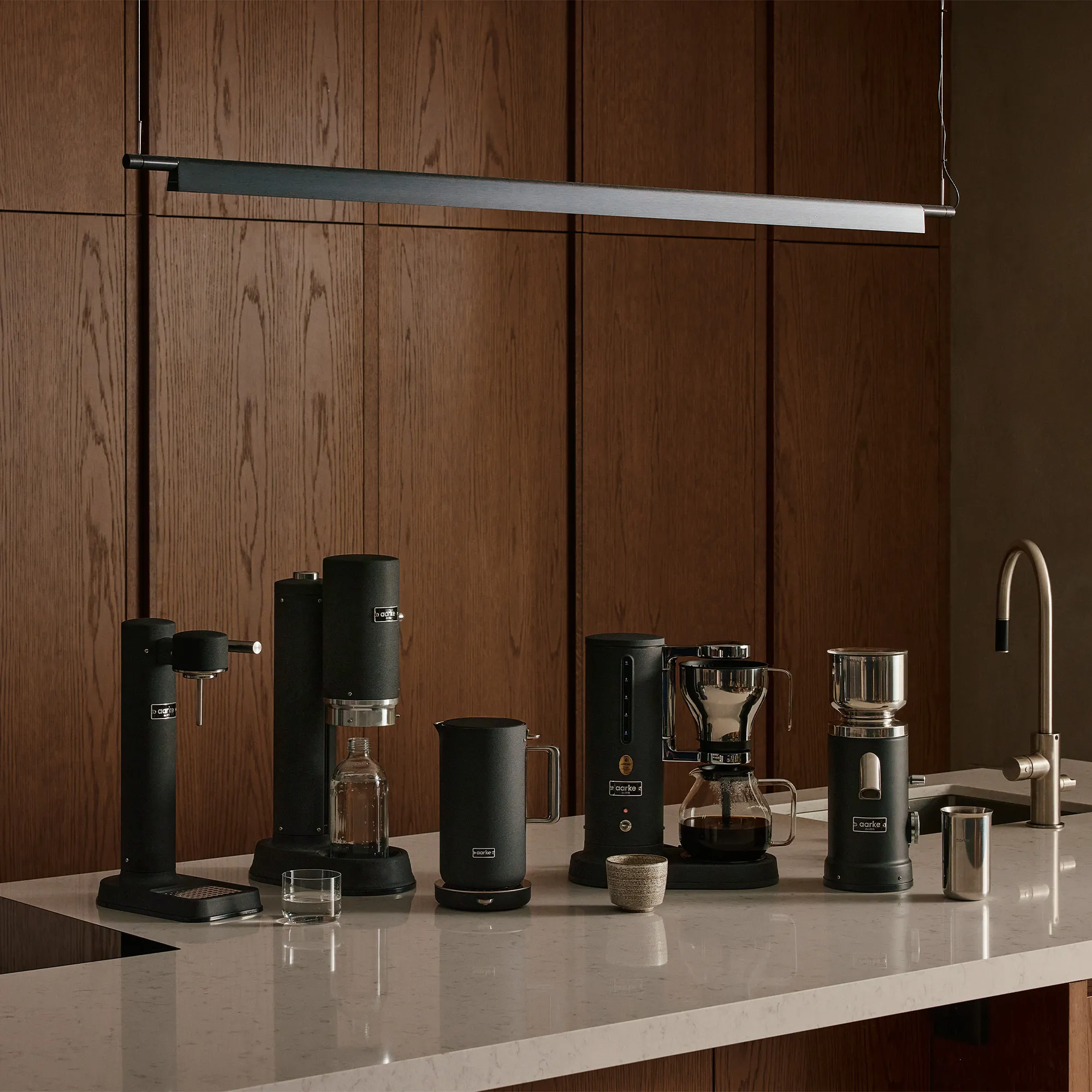 Kettle Matte Black vedenkeitin - 7