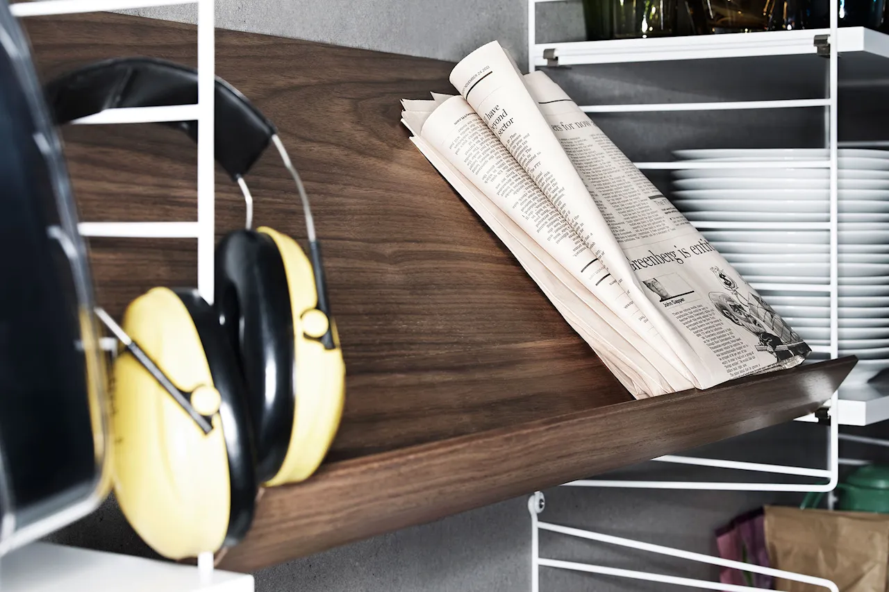 String Magazine Shelf Wood -  Walnut