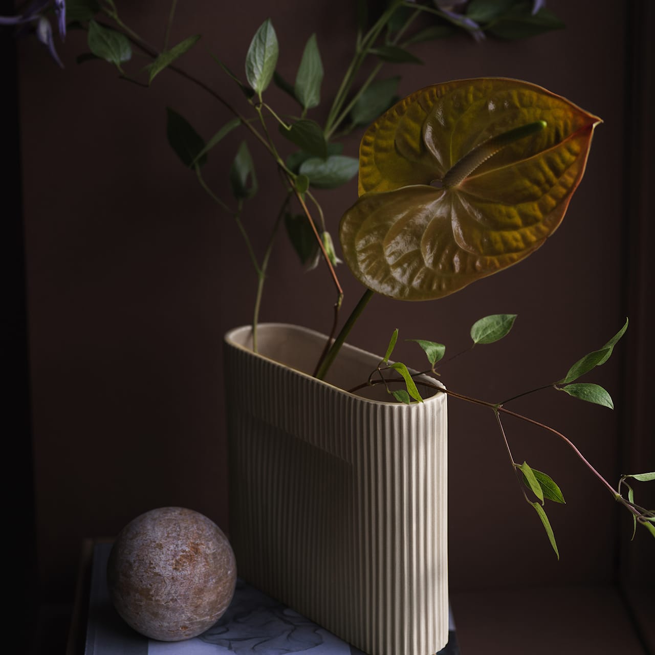 Ridge Vase Beige 16,5 cm