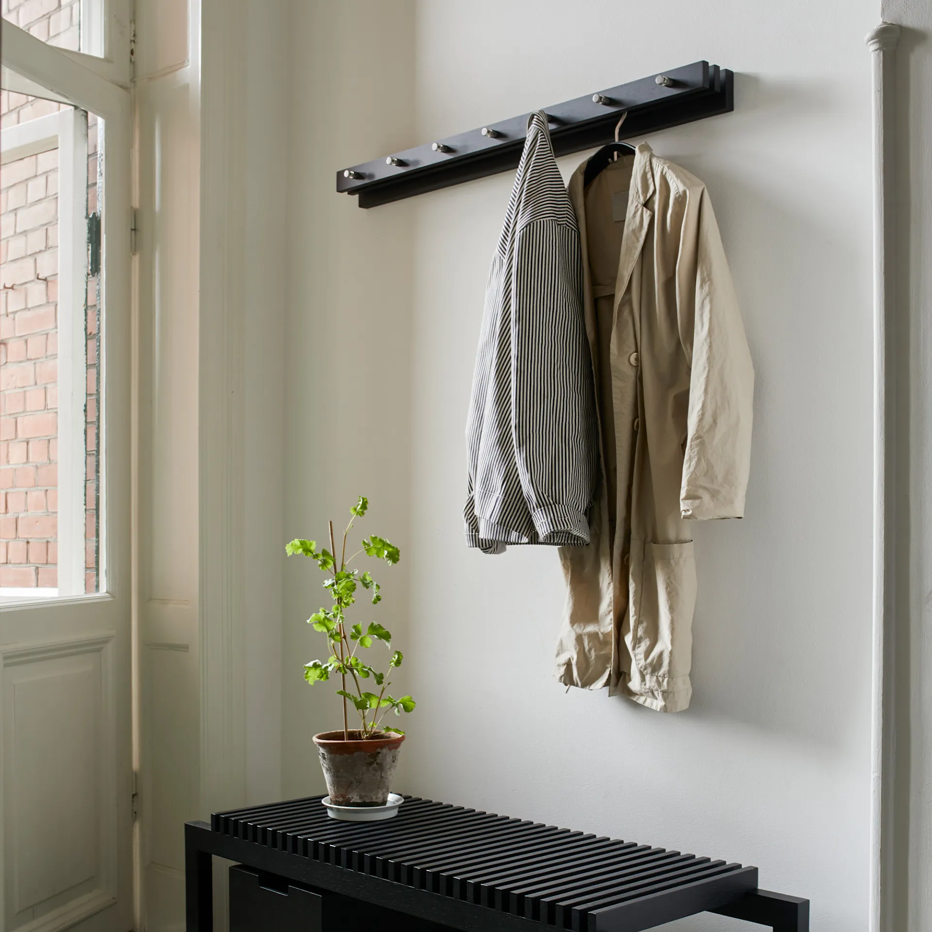 Cutter 100 Clothes Hanger - Fritz Hansen - NO GA