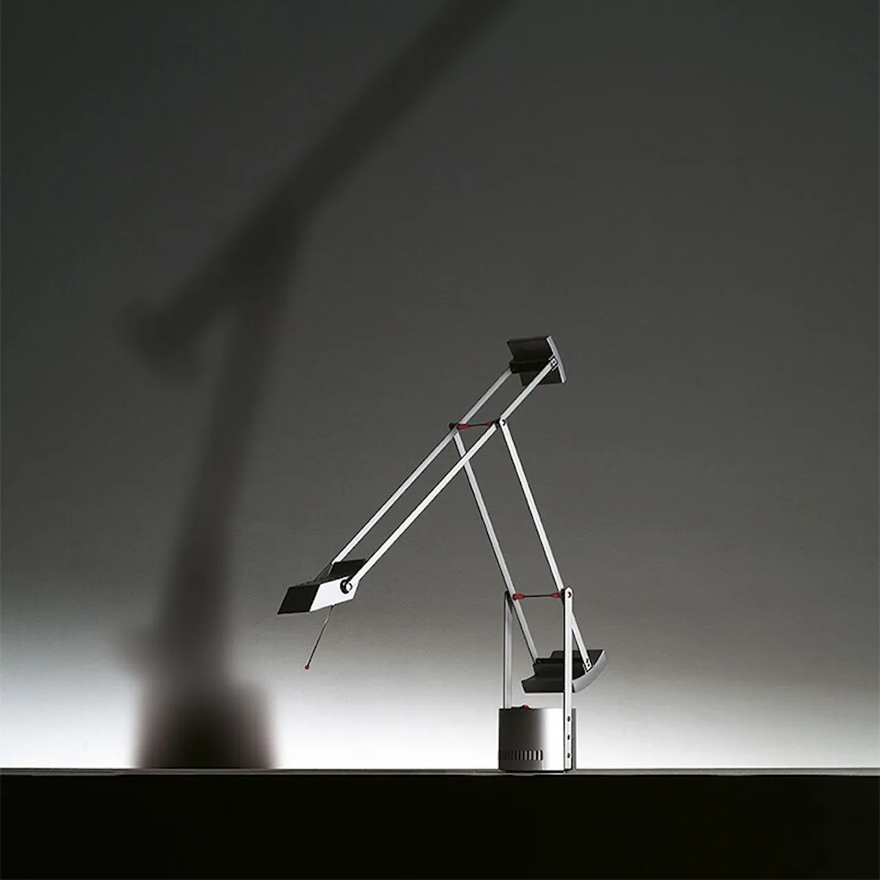 Tizio Micro table lamp