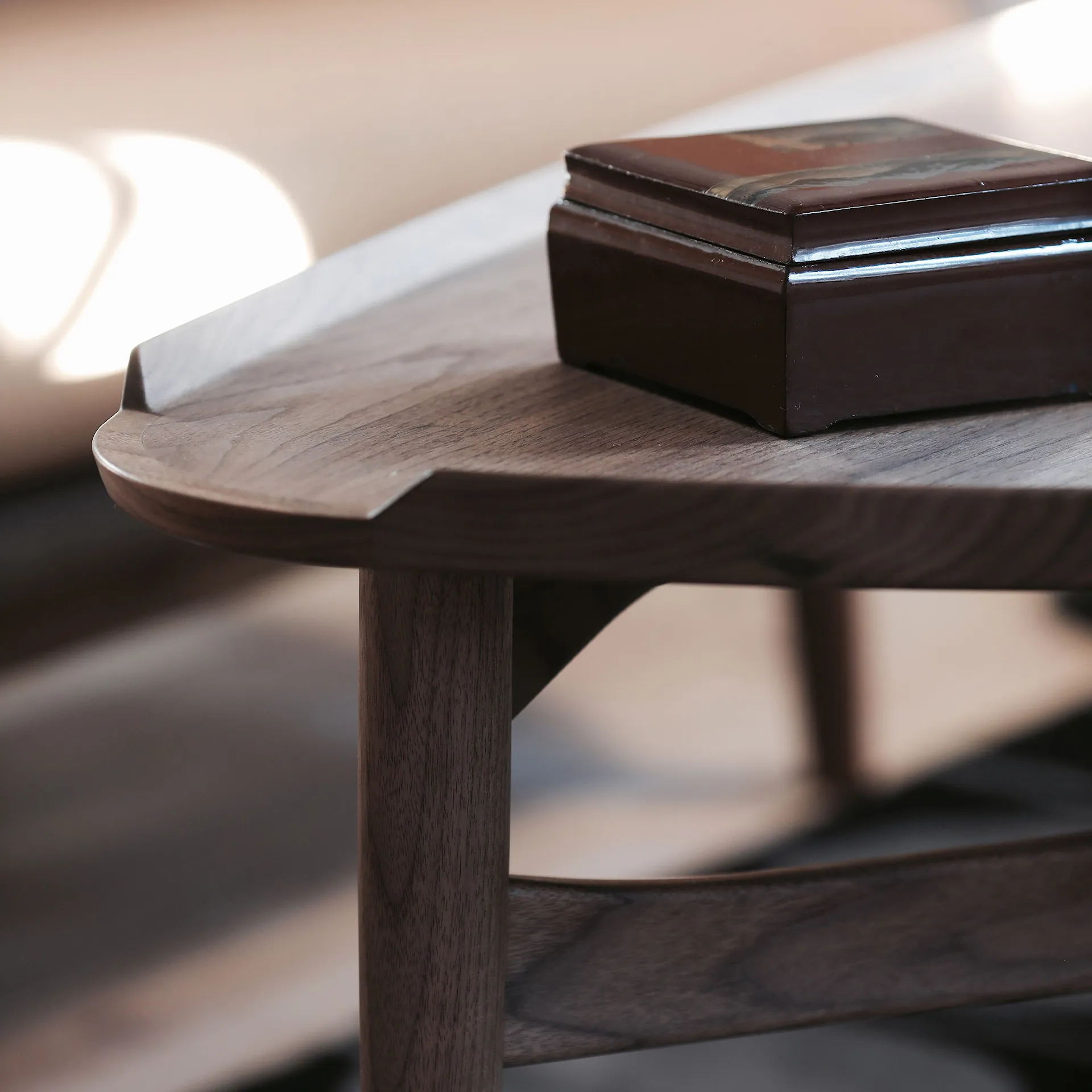 Cocktail Table - Walnut - House of Finn Juhl - Finn Juhl - NO GA